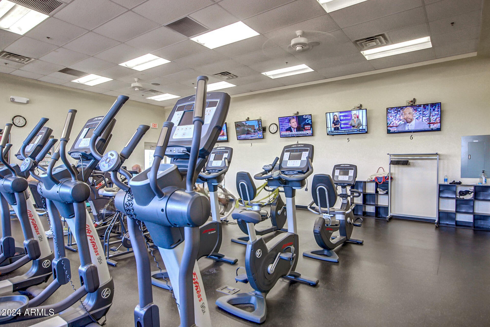 13710 W COUNTRYSIDE Drive