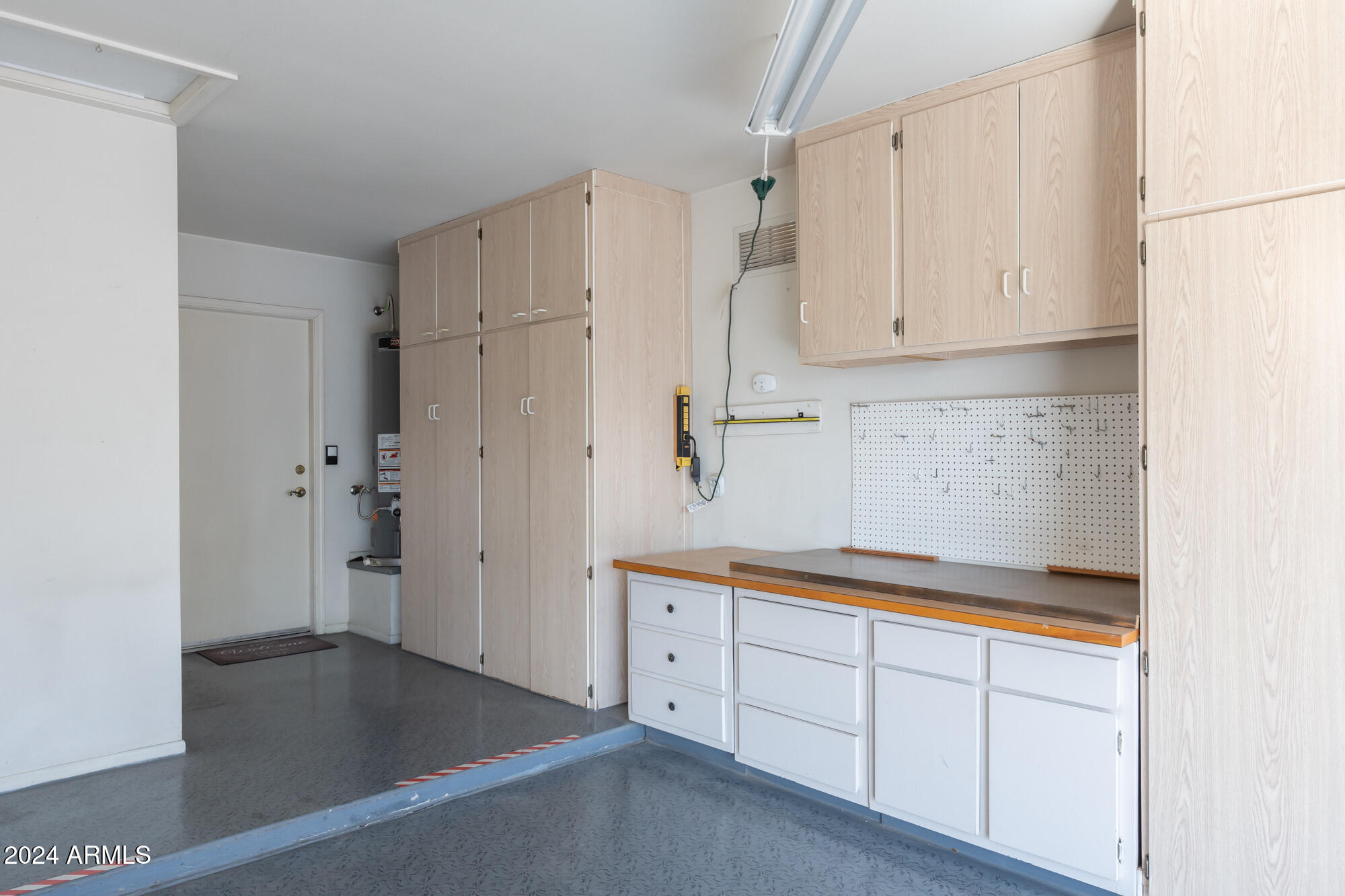 13710 W COUNTRYSIDE Drive