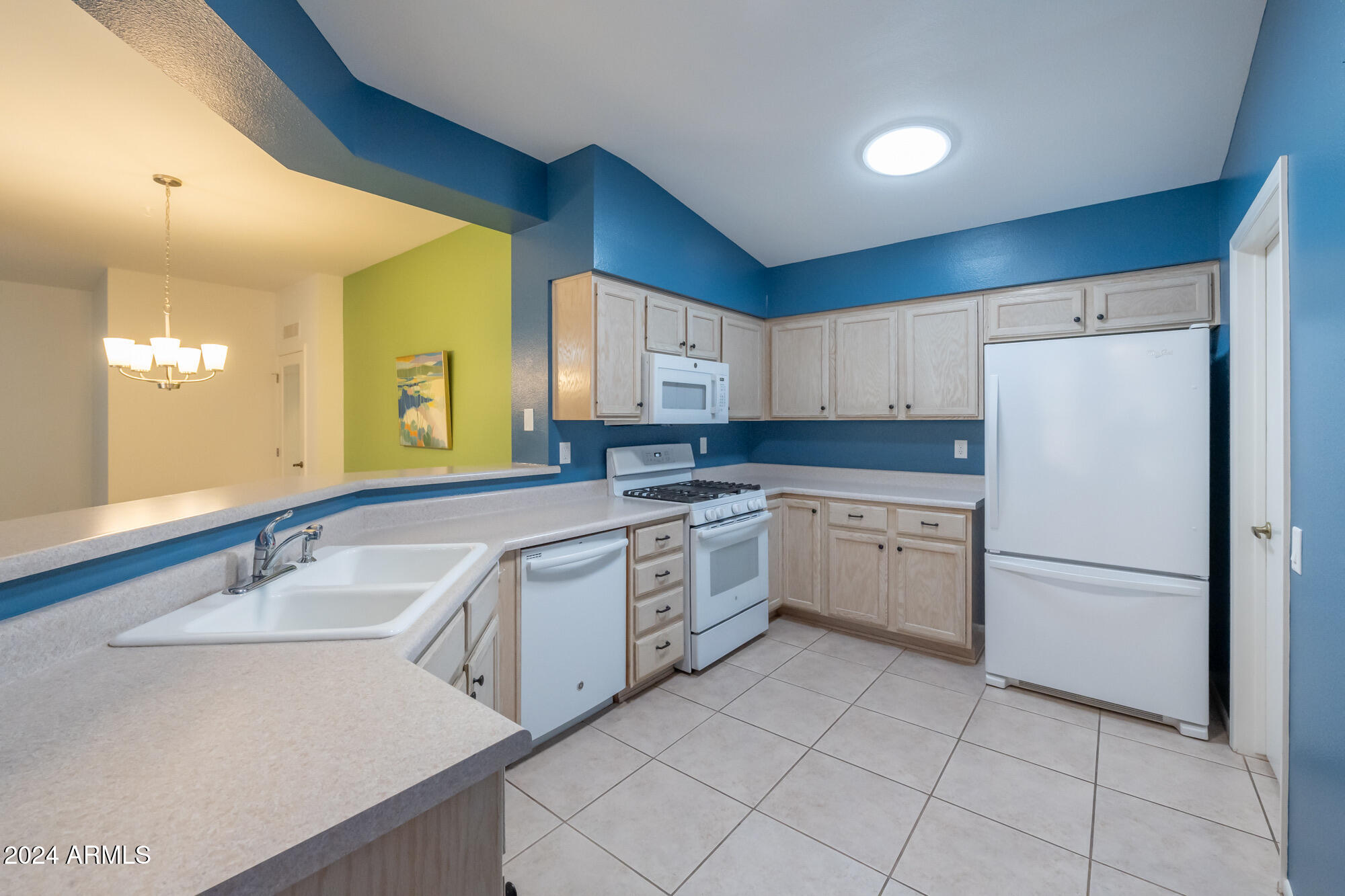 13710 W COUNTRYSIDE Drive