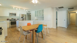 948 N 87TH Street