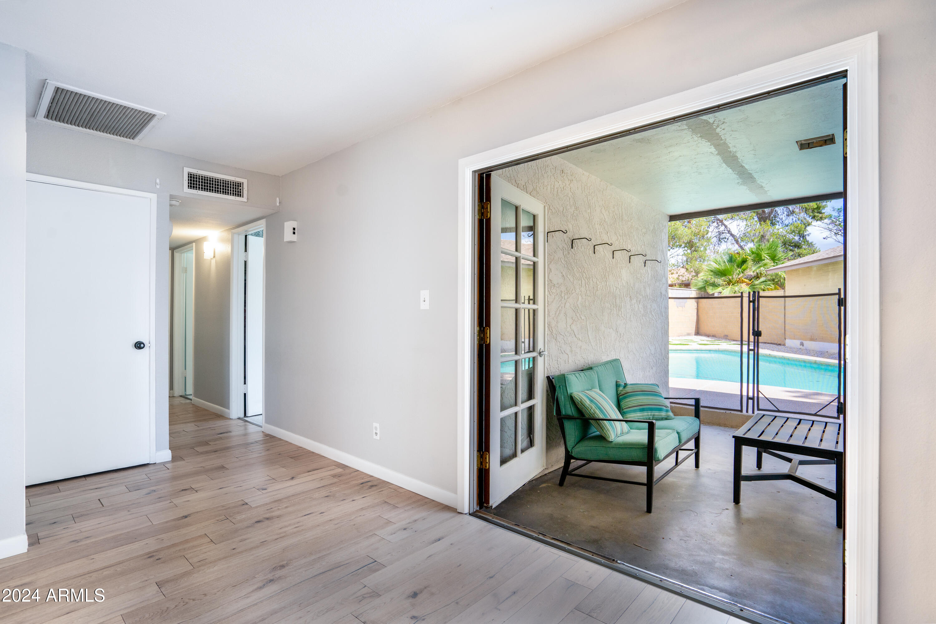 948 N 87TH Street