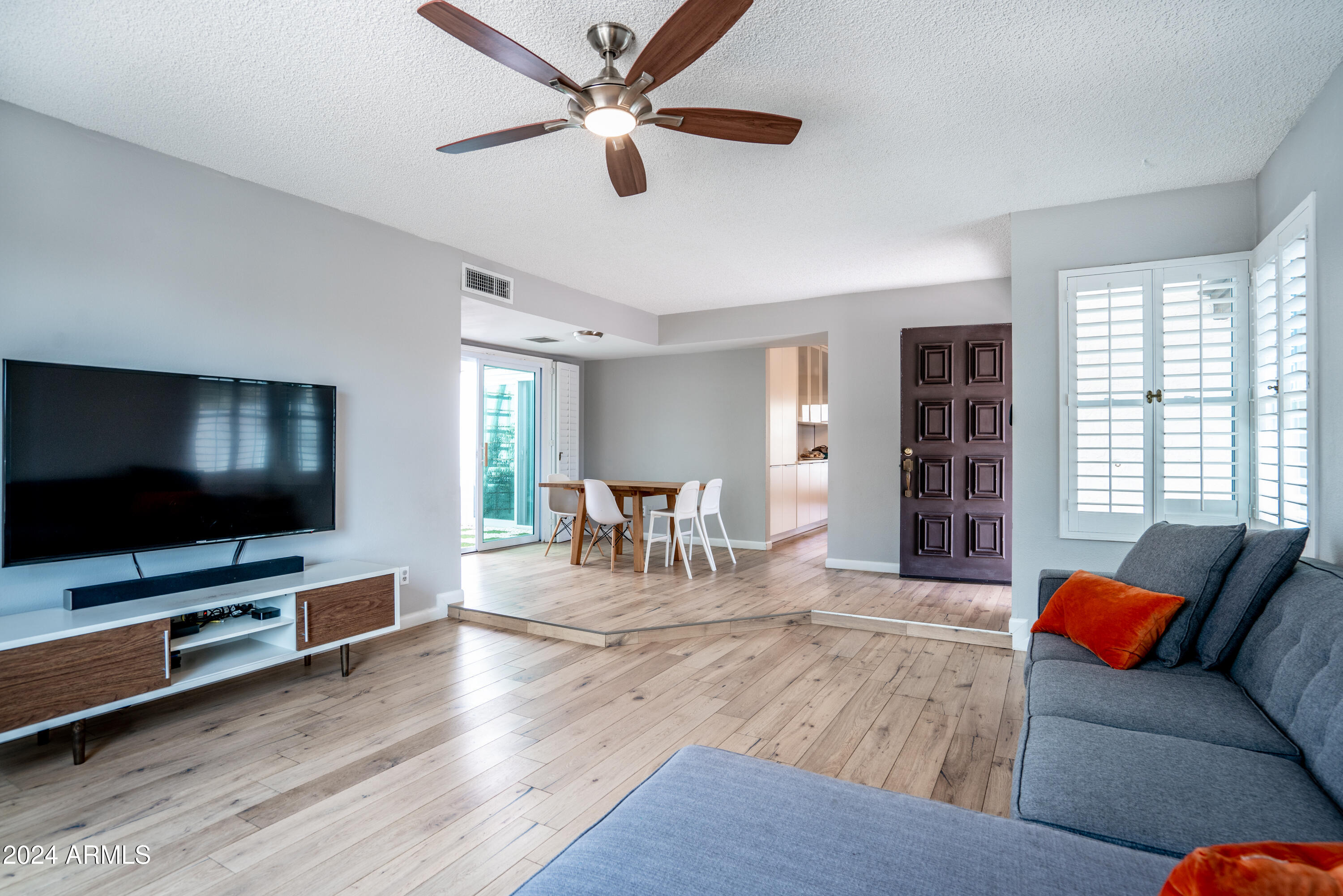 948 N 87TH Street