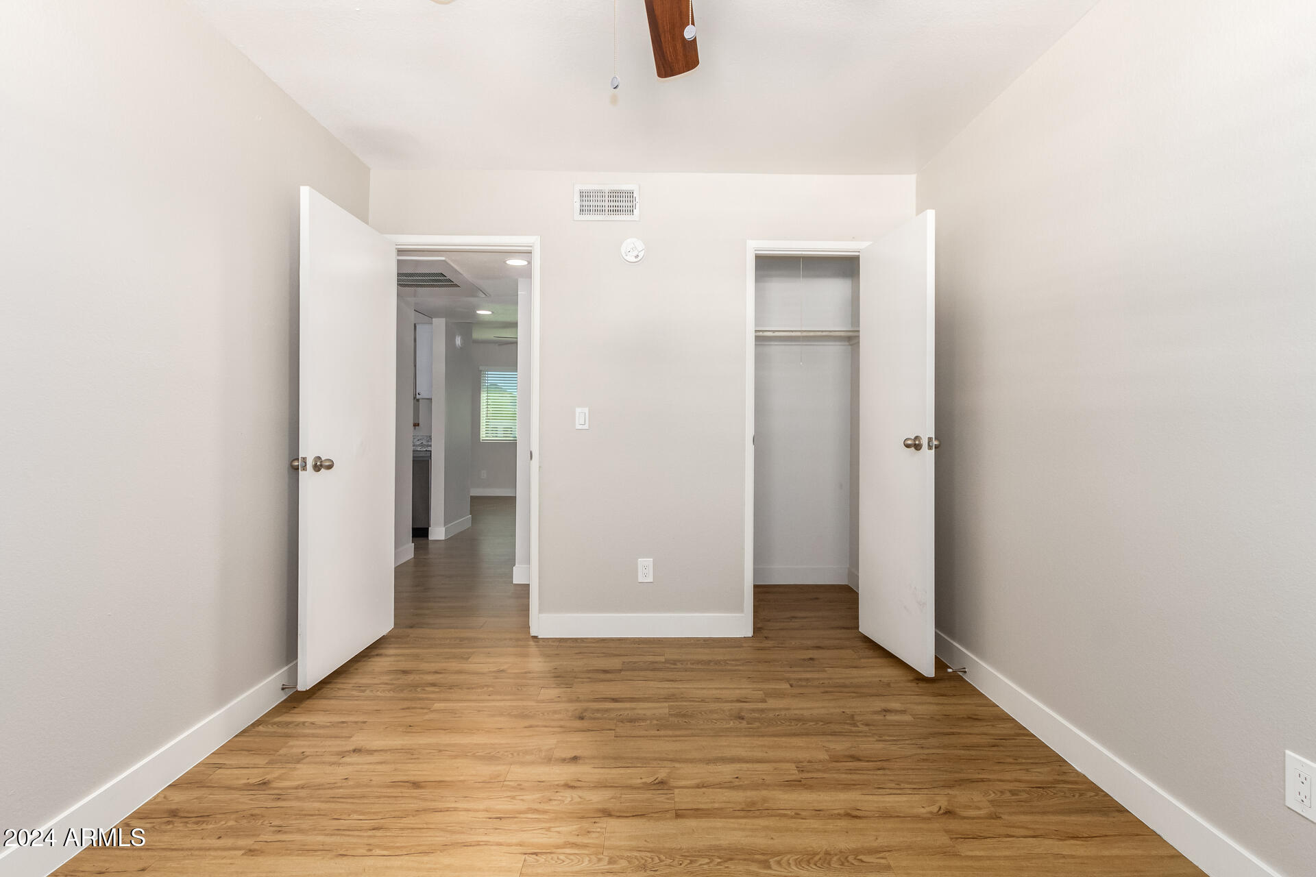 1346 E MOUNTAIN VIEW Road # 201