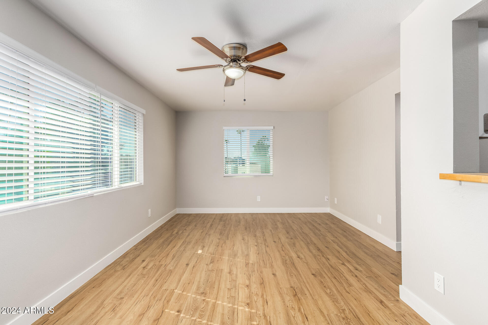 1346 E MOUNTAIN VIEW Road # 201