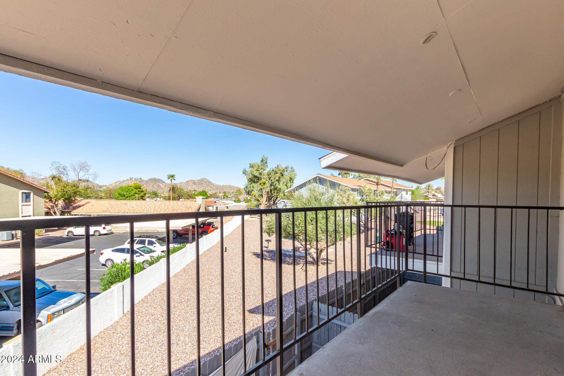 1346 E MOUNTAIN VIEW Road # 201