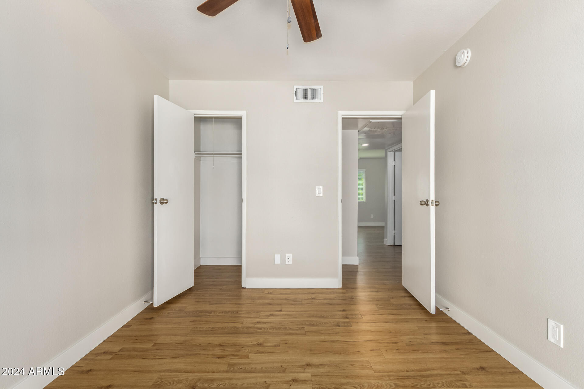 1346 E MOUNTAIN VIEW Road # 201