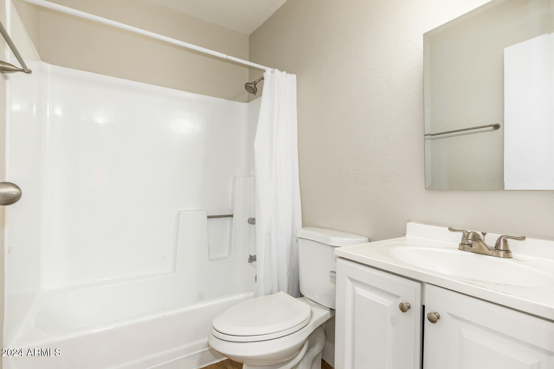 1346 E MOUNTAIN VIEW Road # 201