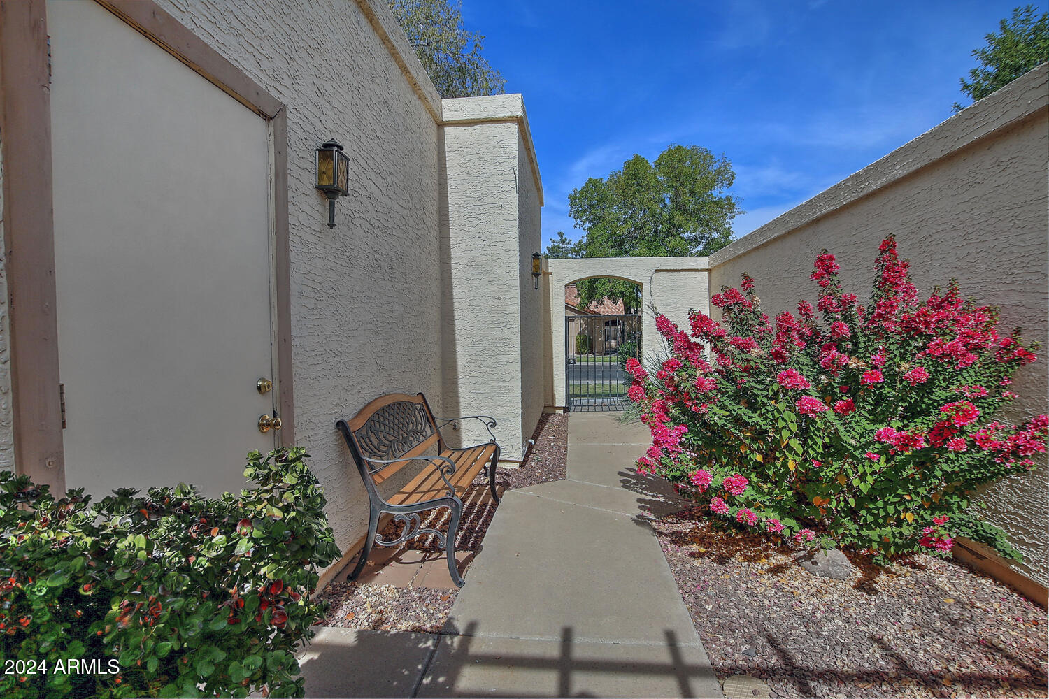 91 W CALLE DE ARCOS --