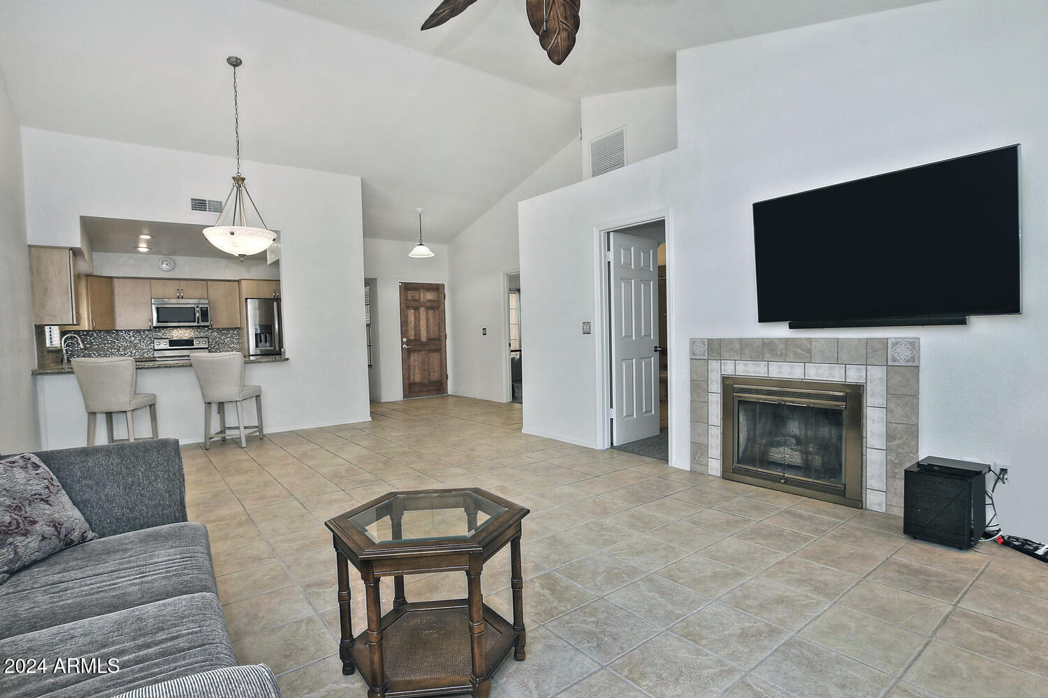 91 W CALLE DE ARCOS --