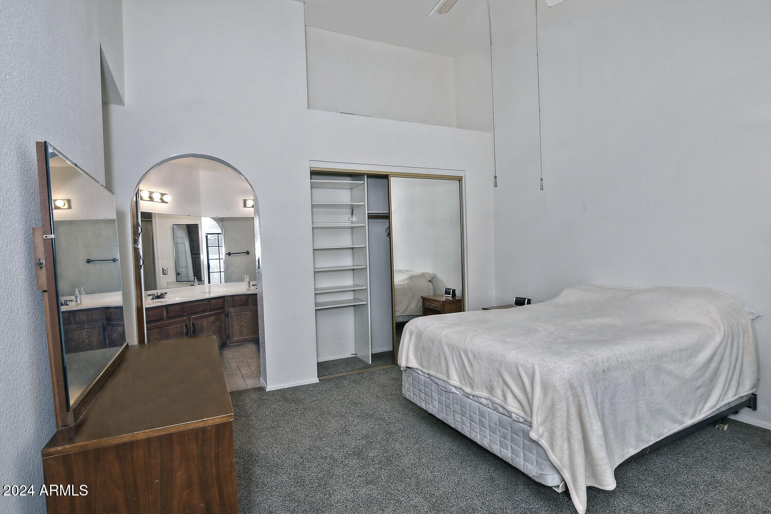 91 W CALLE DE ARCOS --