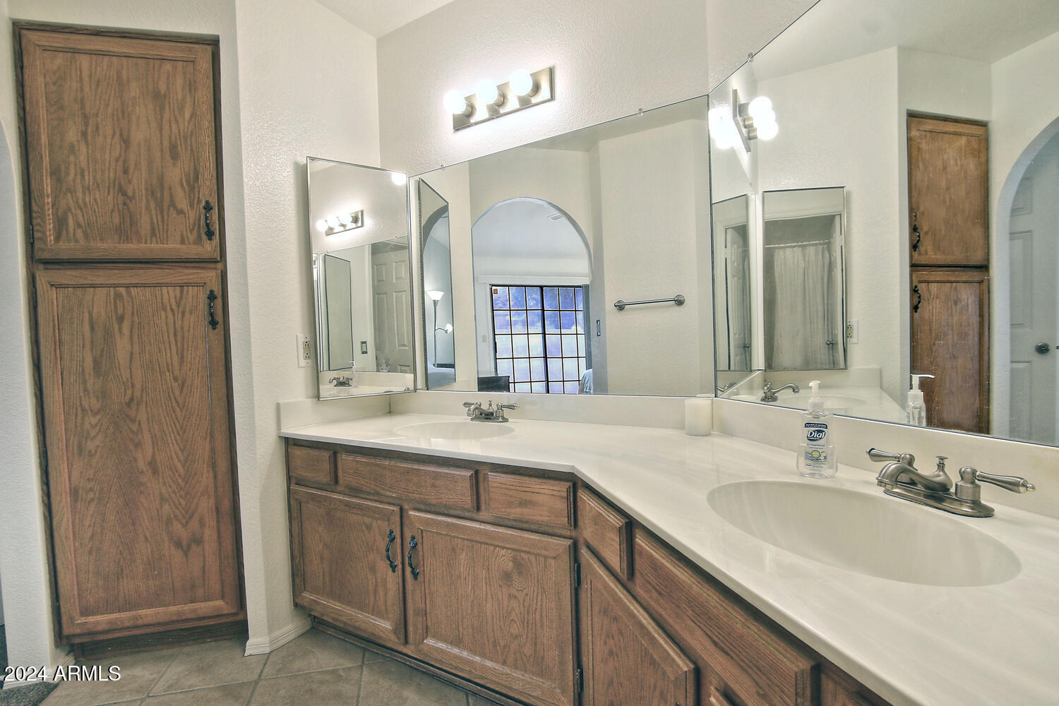 91 W CALLE DE ARCOS --