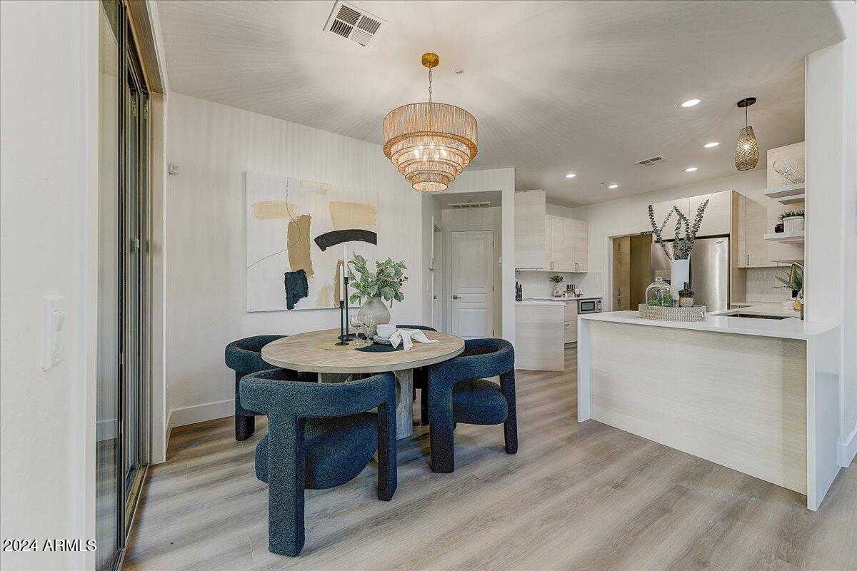 8180 E SHEA Boulevard # 1046