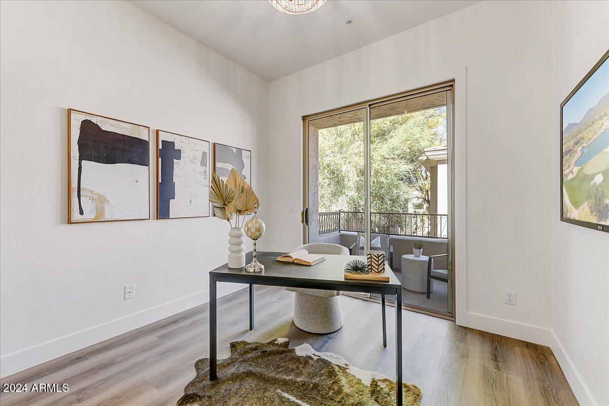 8180 E SHEA Boulevard # 1046