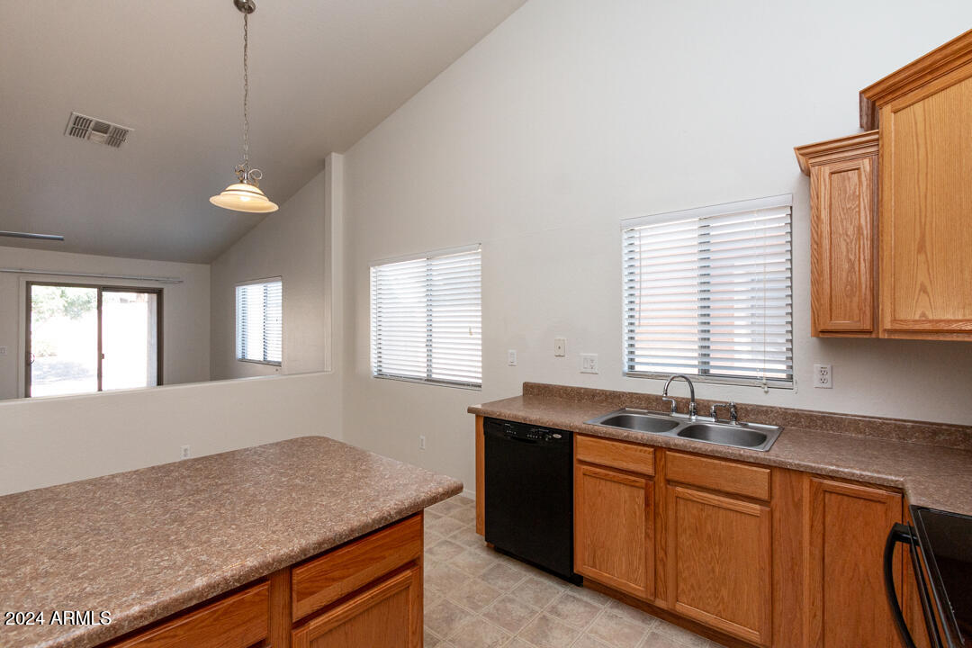 24010 W WAYLAND Drive