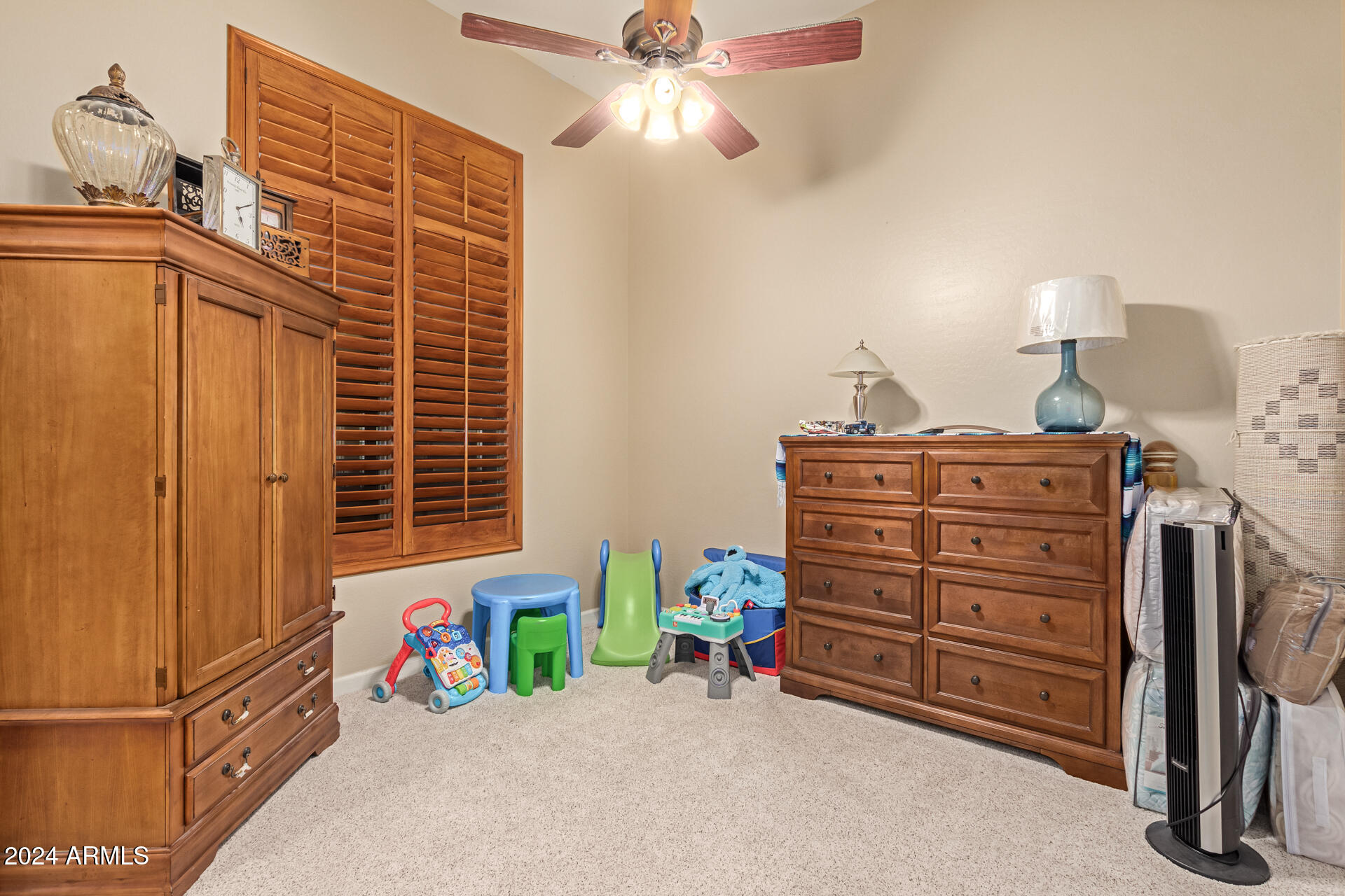 9197 W MOLLY Lane