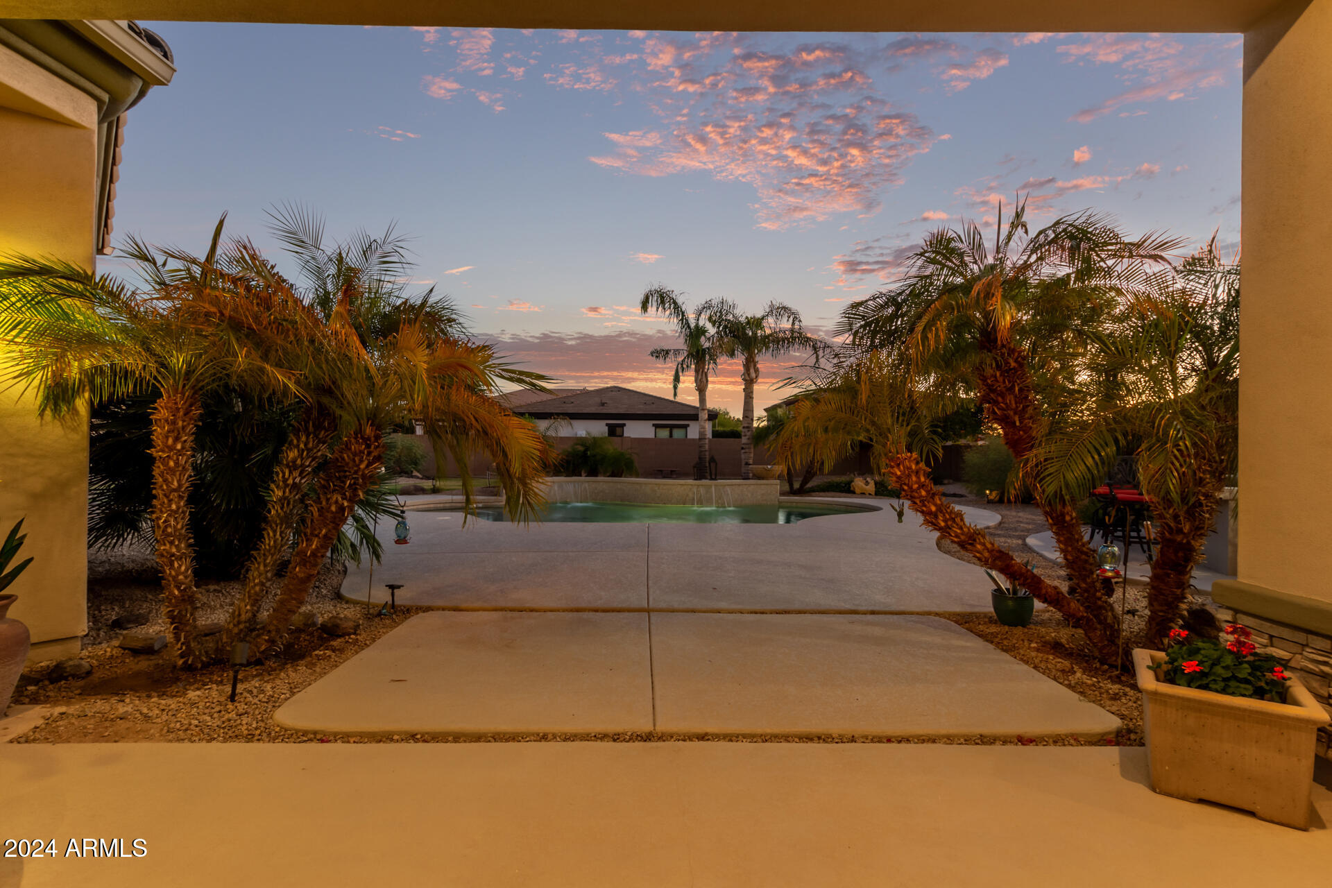 9197 W MOLLY Lane
