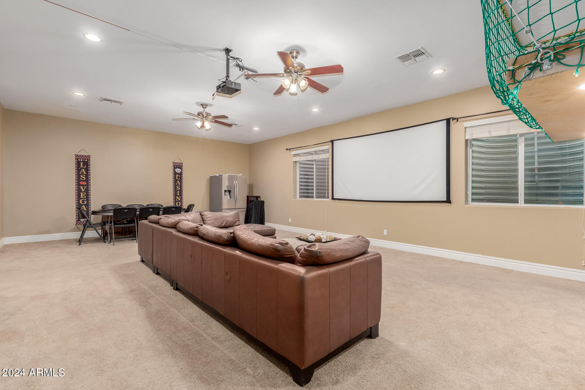 3953 W SALTER Drive