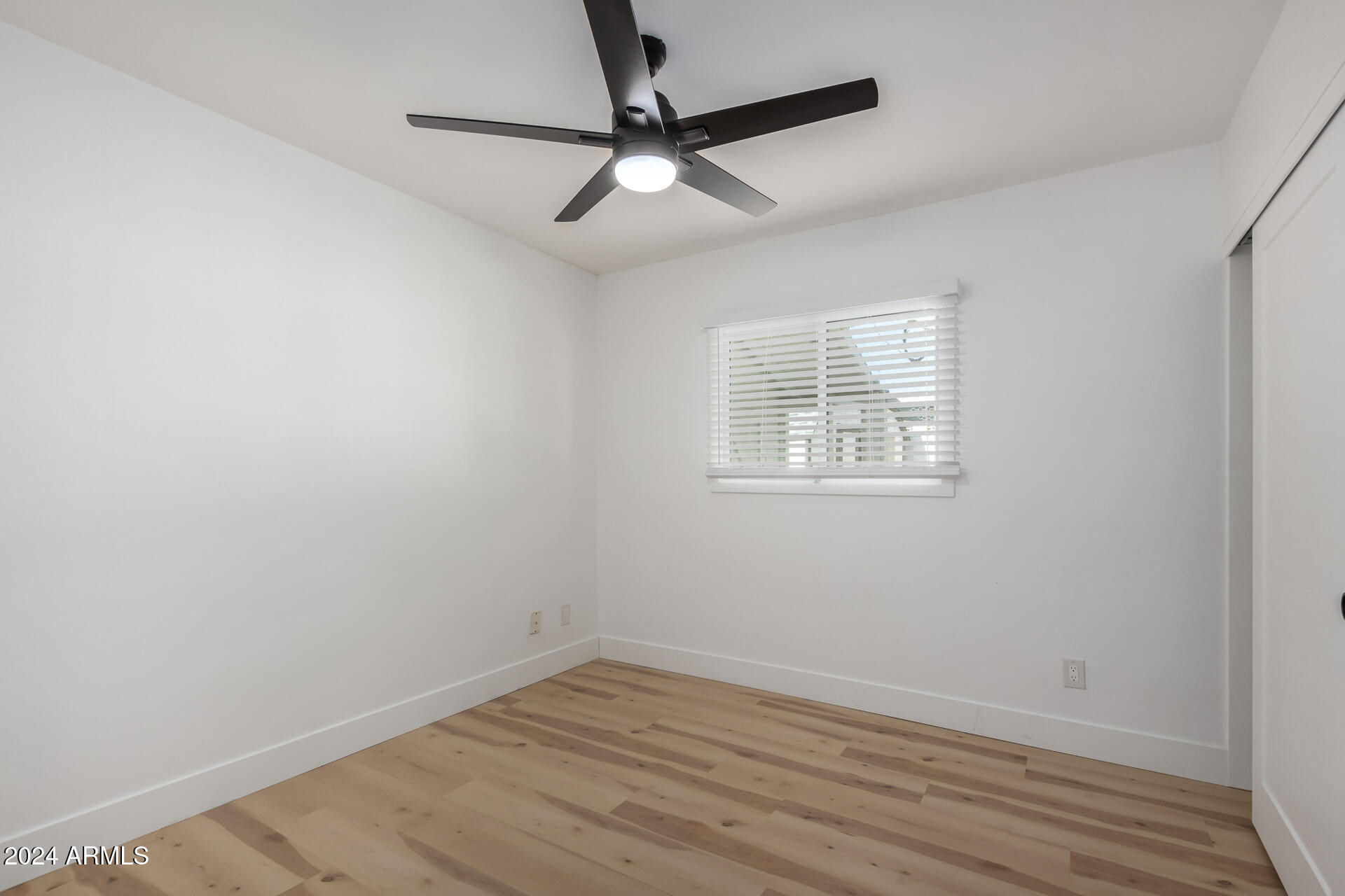 3622 W REDFIELD Road