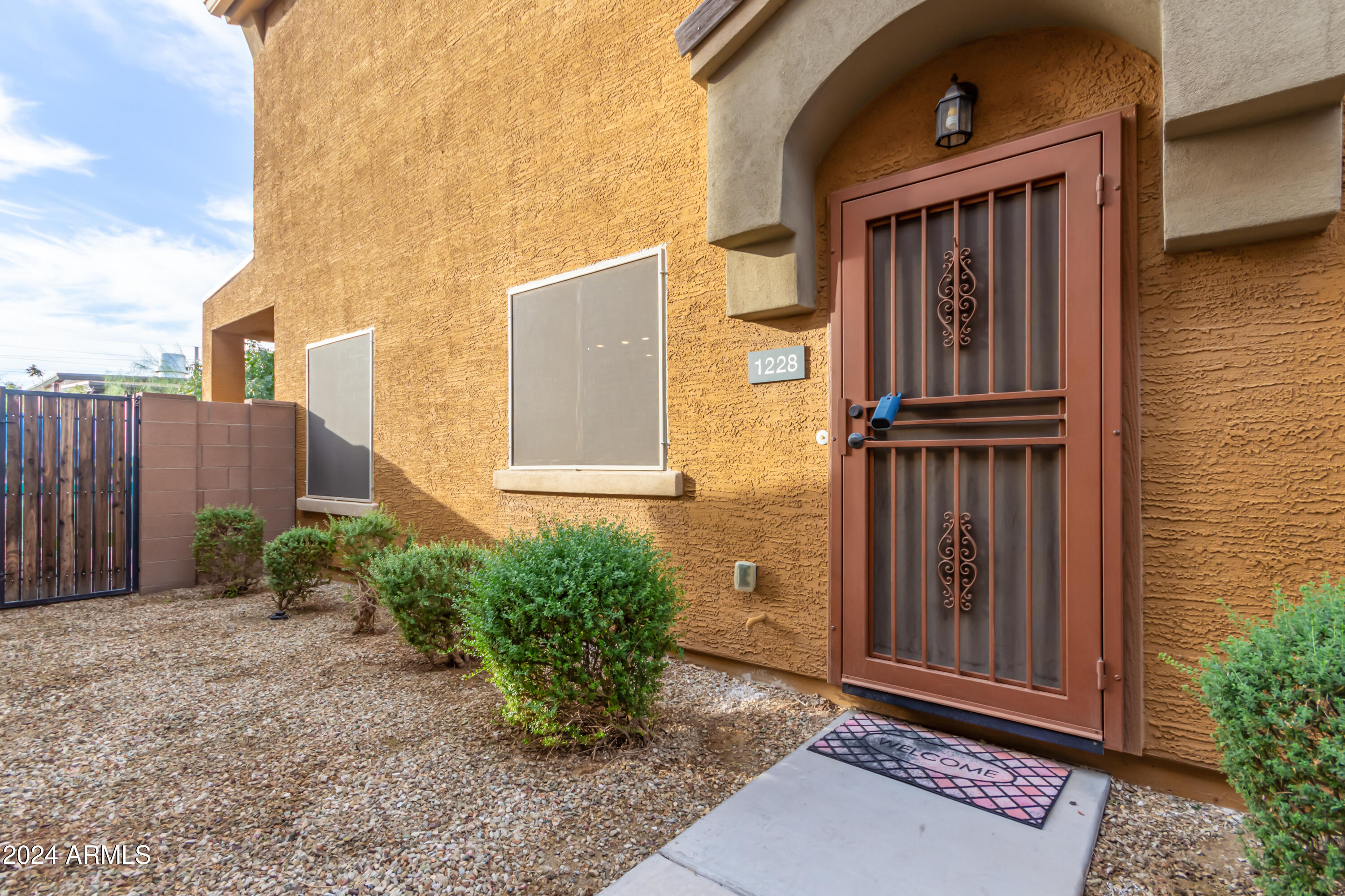2150 W ALAMEDA Road # 1228