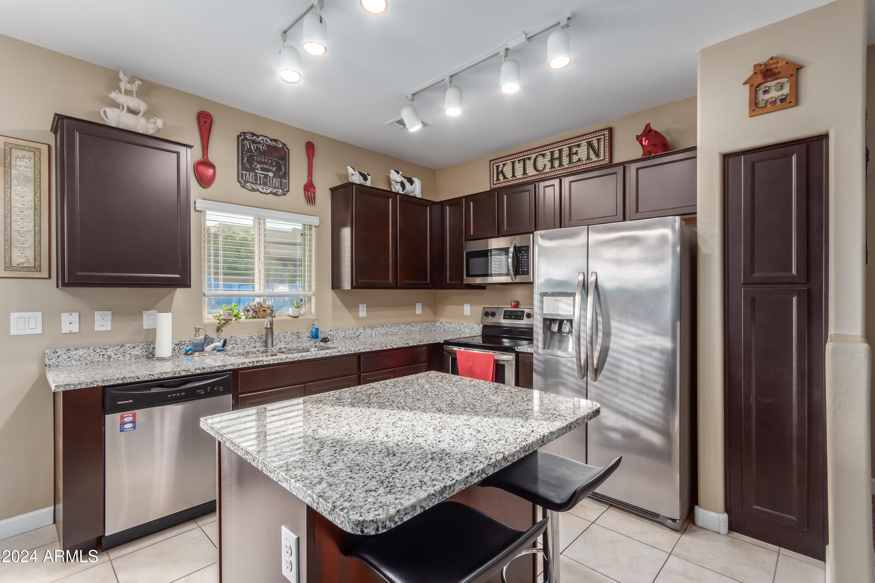 2150 W ALAMEDA Road # 1228