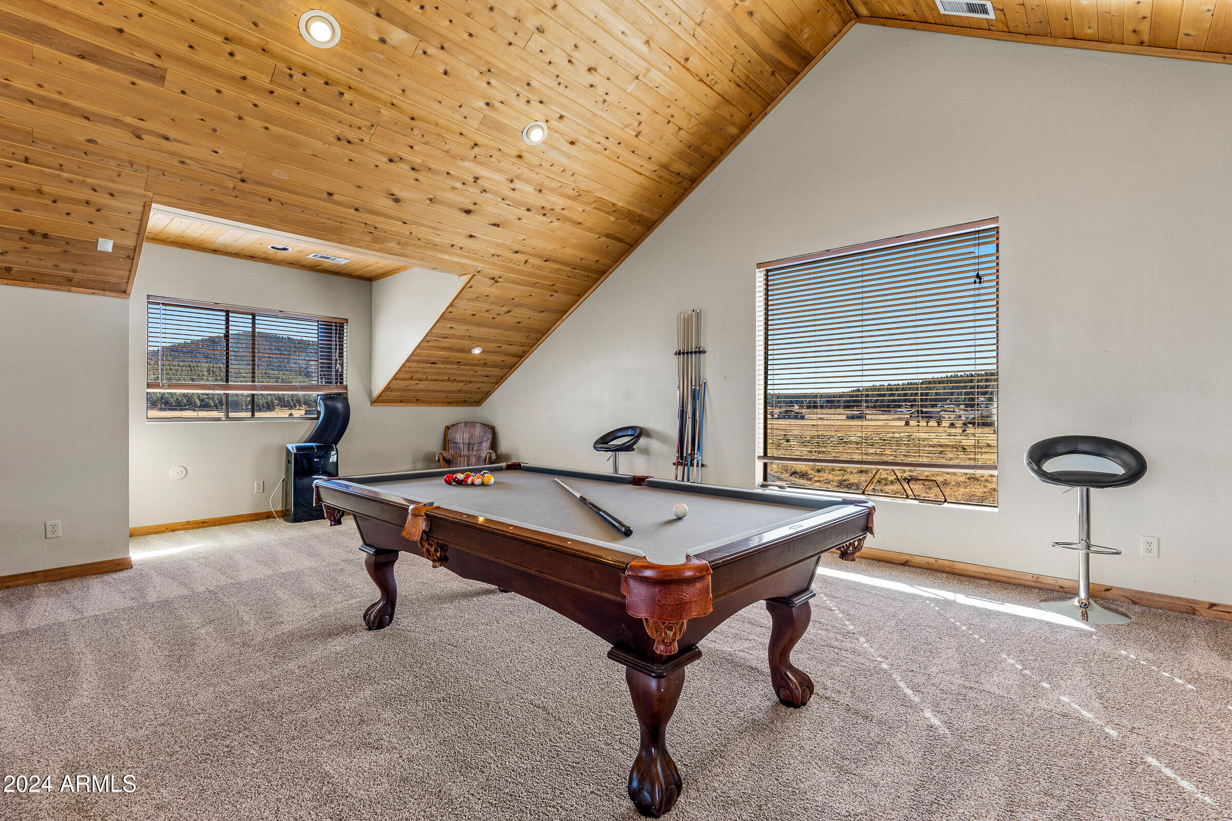 8950 W ANTOINETTE Way