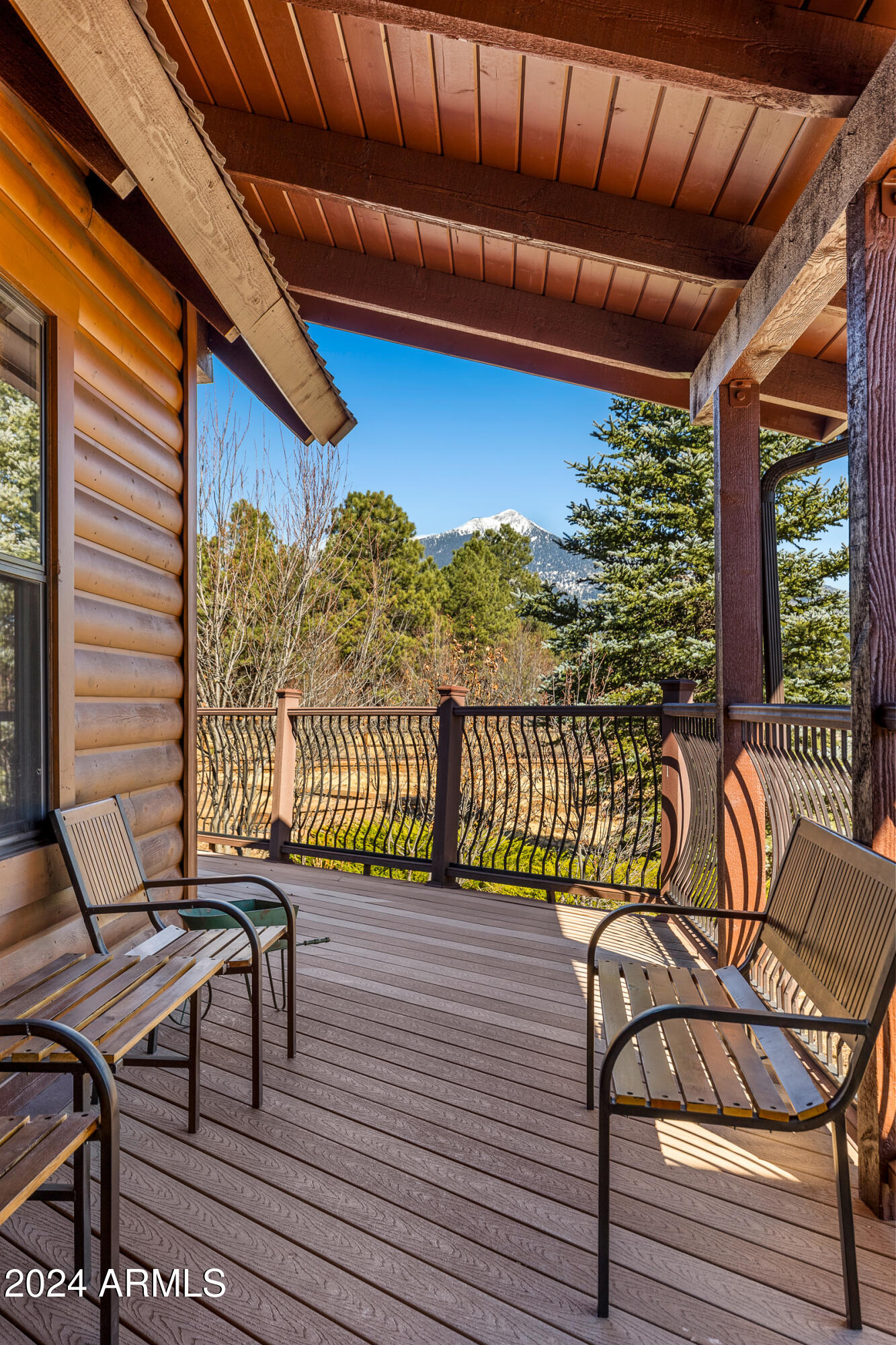 8950 W ANTOINETTE Way