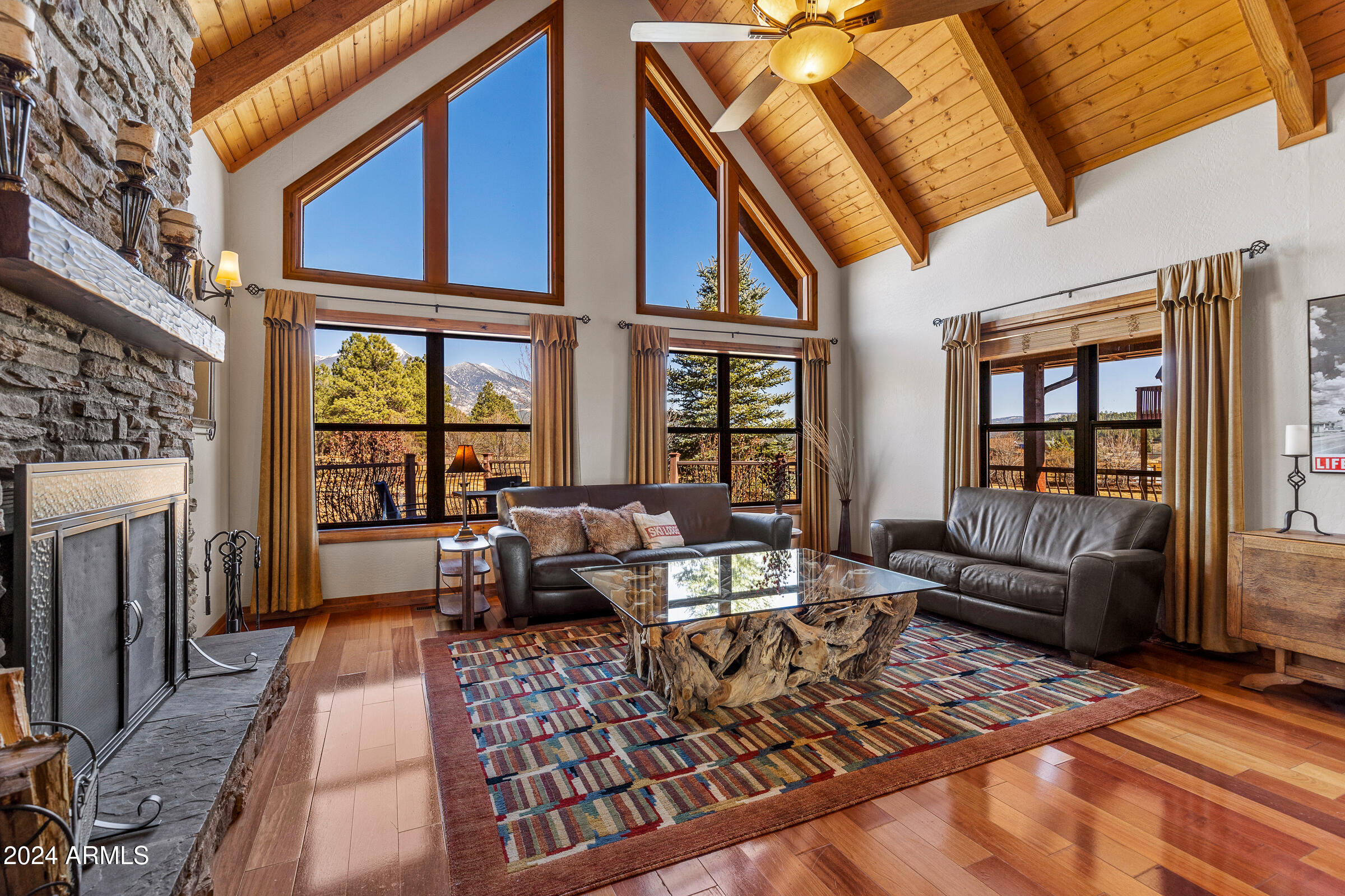 8950 W ANTOINETTE Way