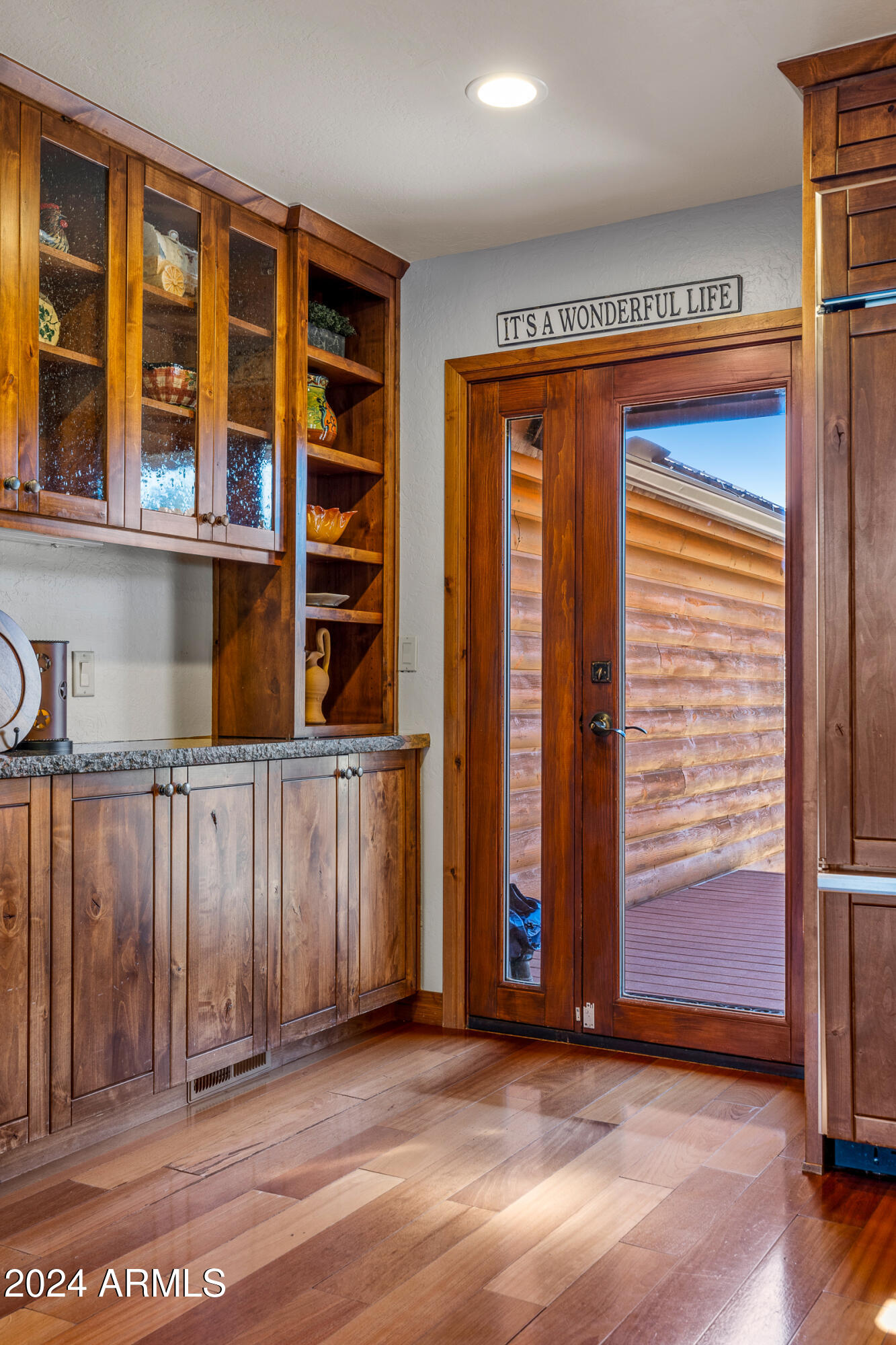 8950 W ANTOINETTE Way