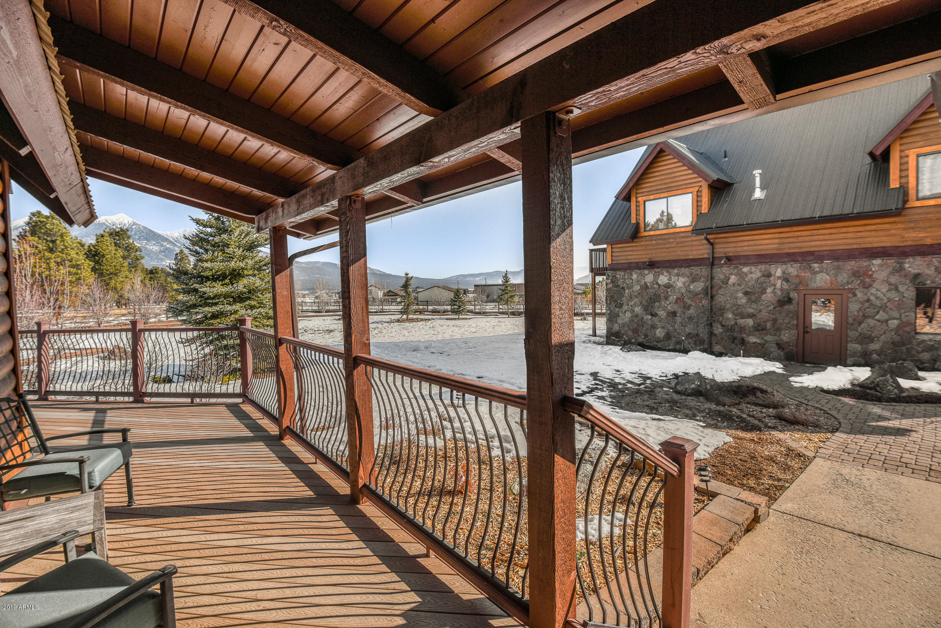 8950 W ANTOINETTE Way