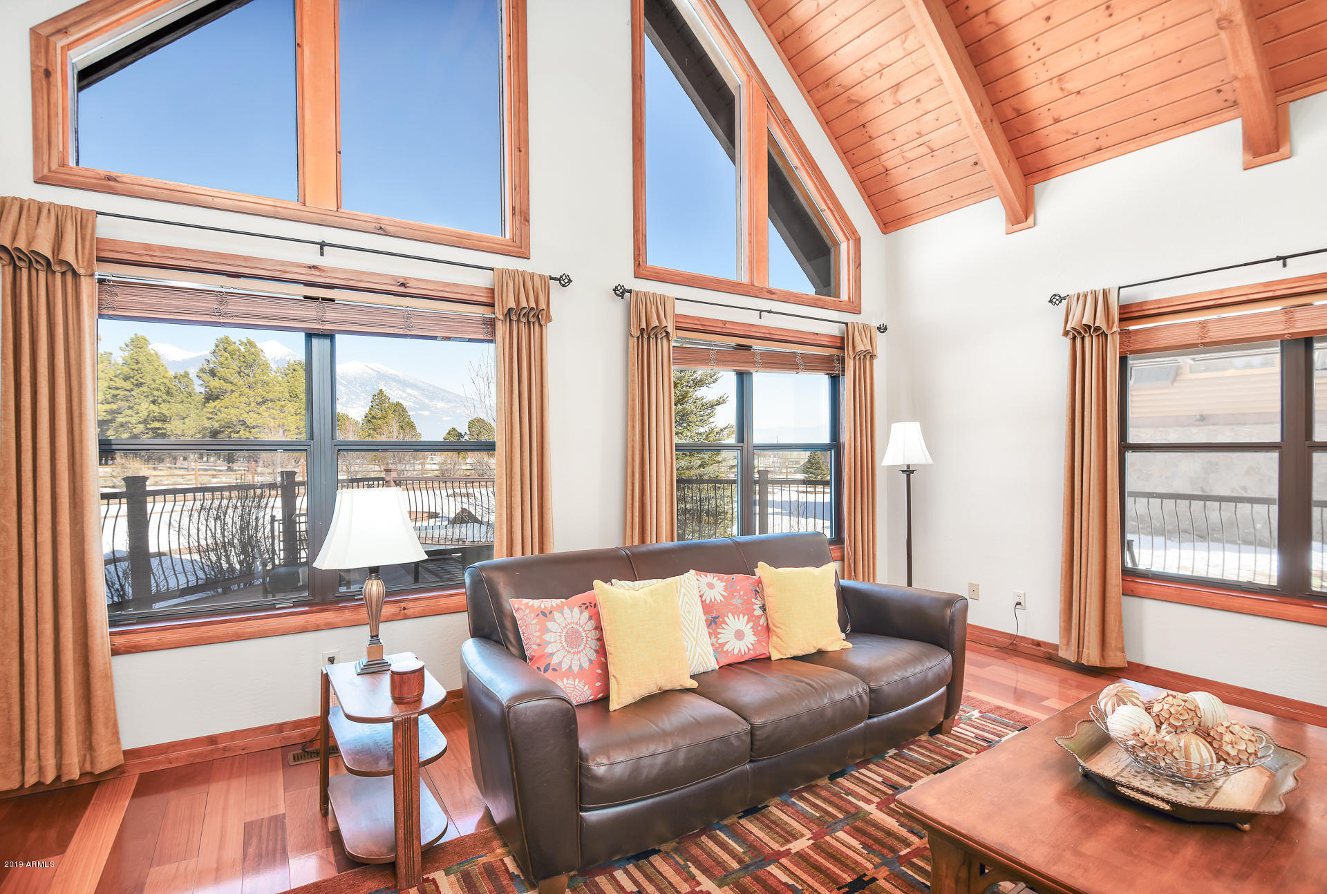 8950 W ANTOINETTE Way