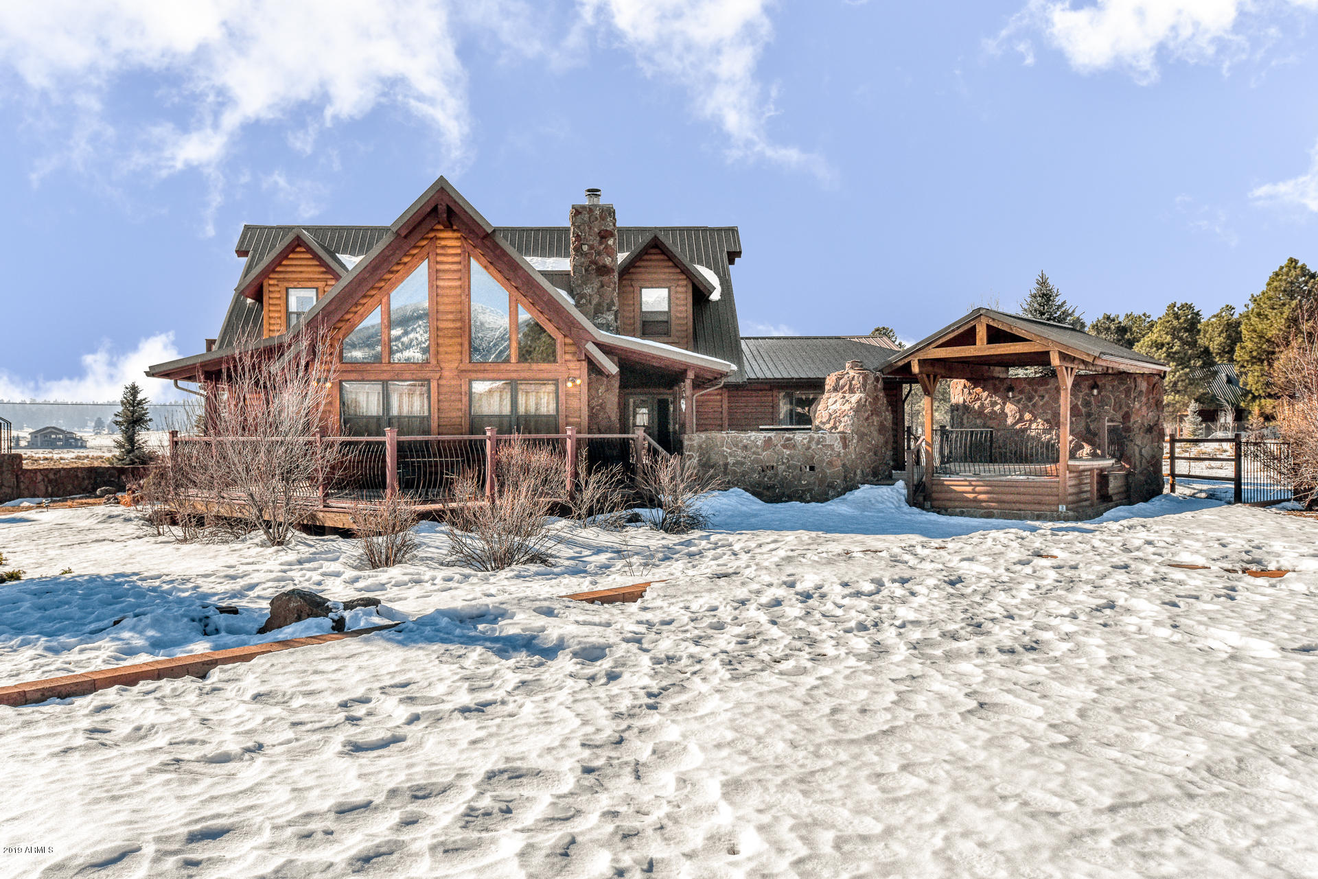 8950 W ANTOINETTE Way