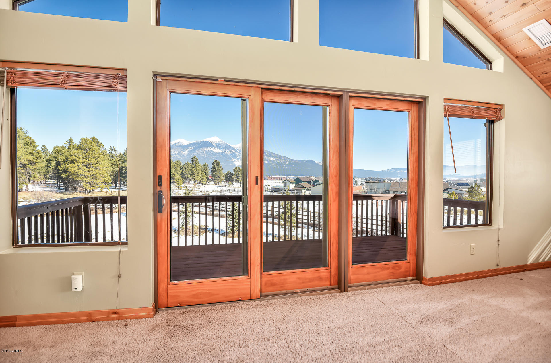 8950 W ANTOINETTE Way