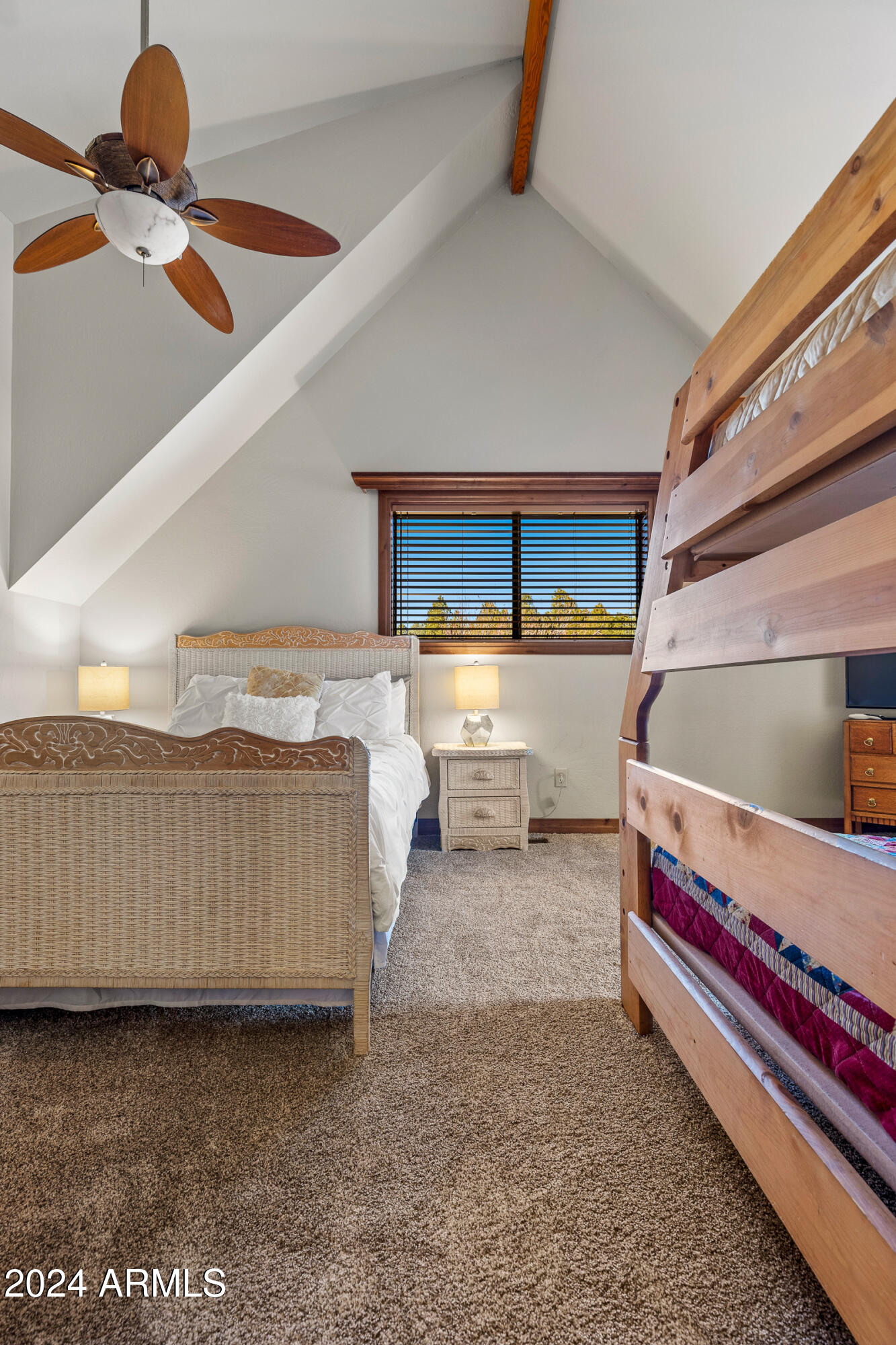 8950 W ANTOINETTE Way