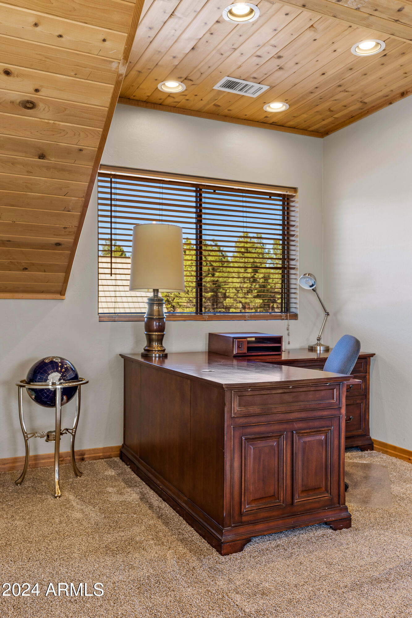 8950 W ANTOINETTE Way