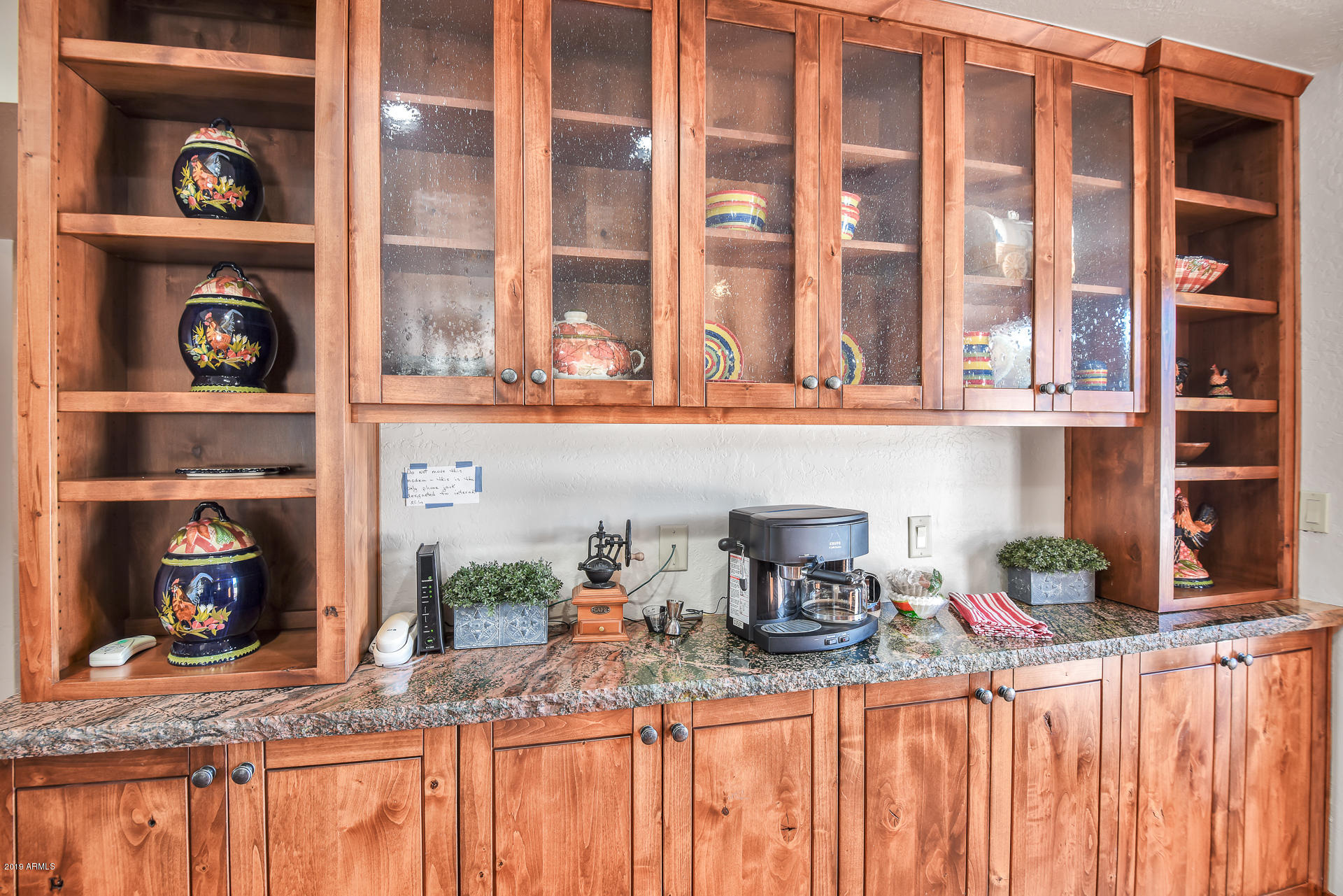 8950 W ANTOINETTE Way