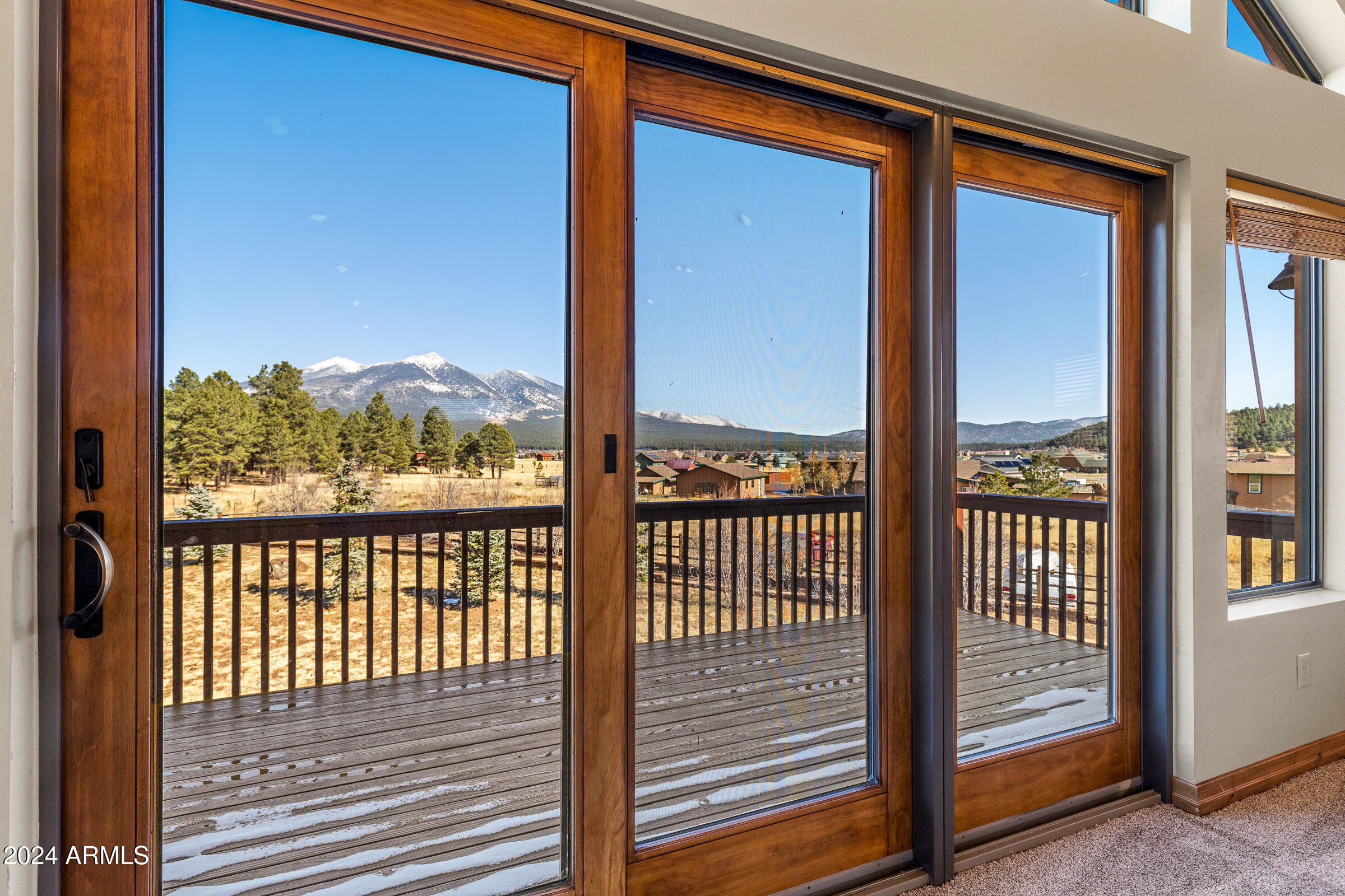 8950 W ANTOINETTE Way