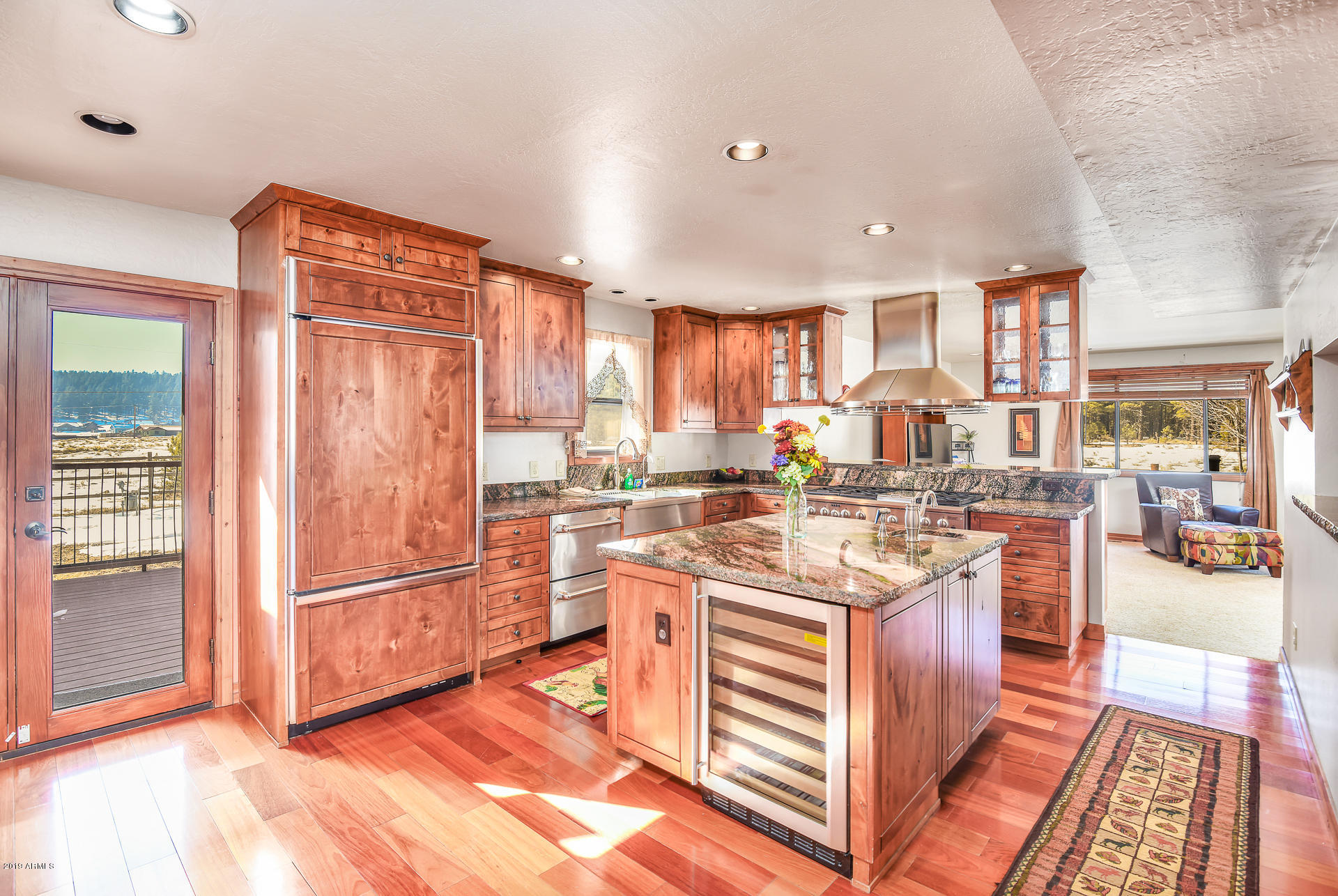 8950 W ANTOINETTE Way