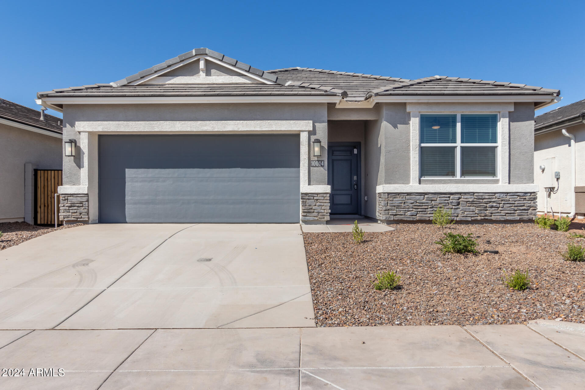 10014 S Saguaro Drive