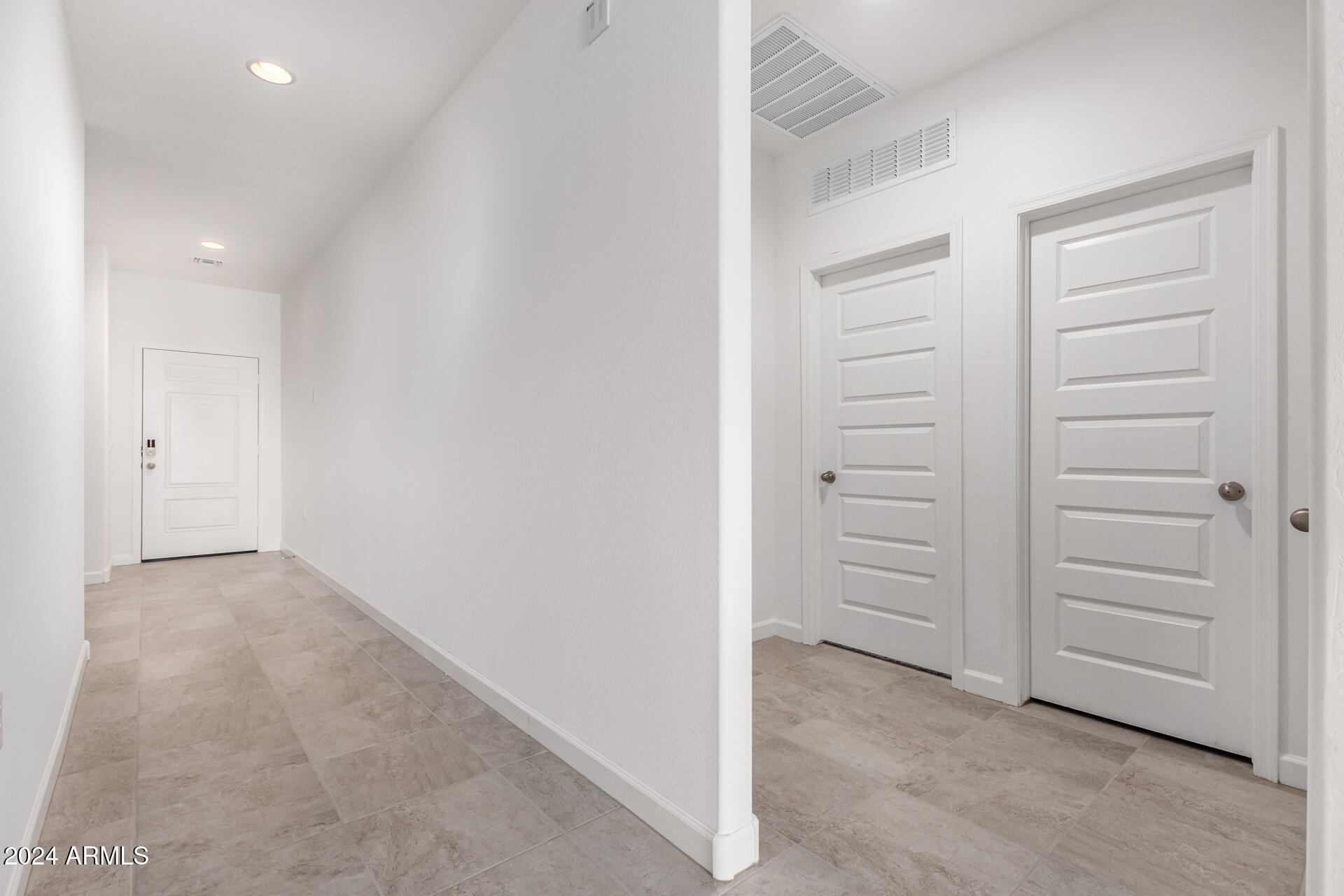 10014 S Saguaro Drive