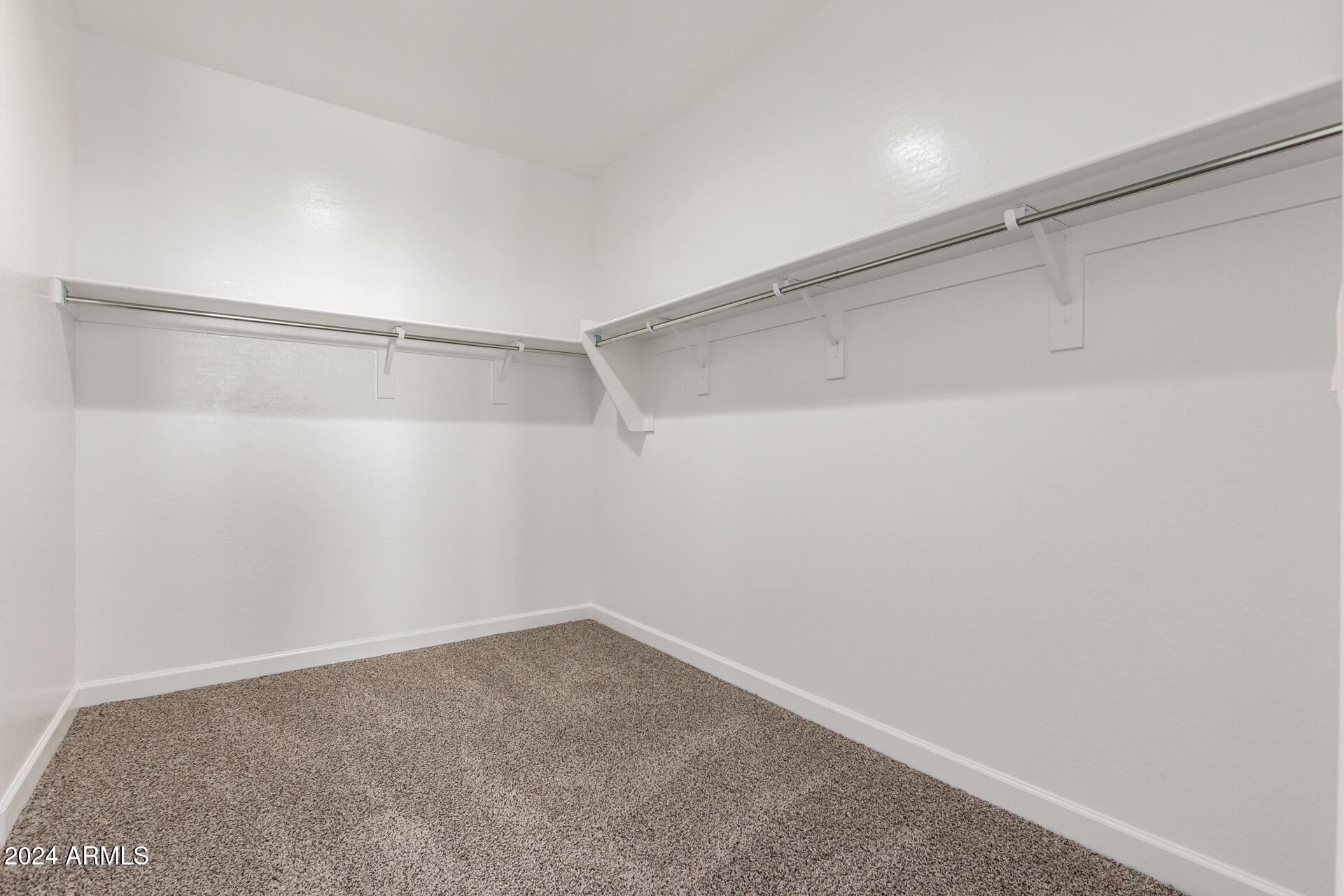 10014 S Saguaro Drive