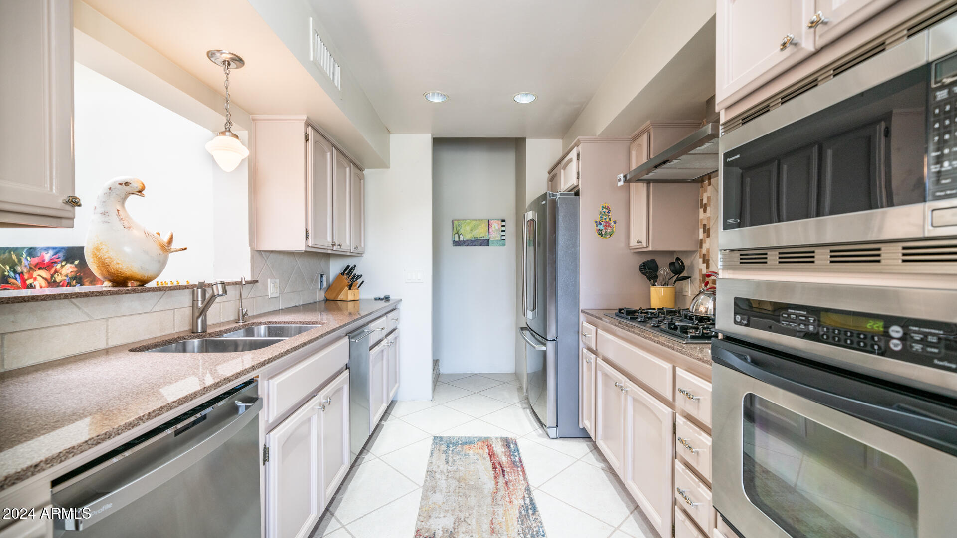 6173 N 29TH Place