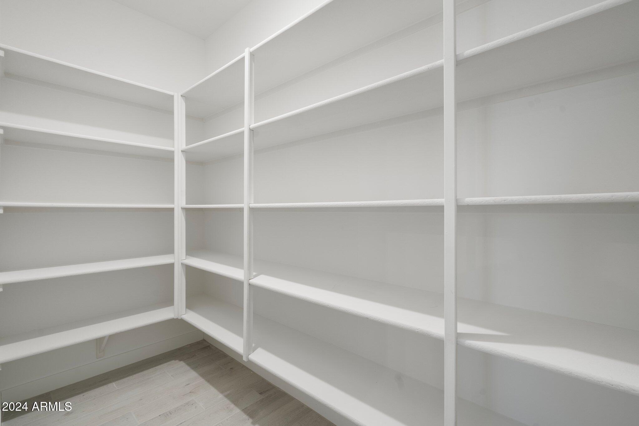 23376 W MIAMI Street