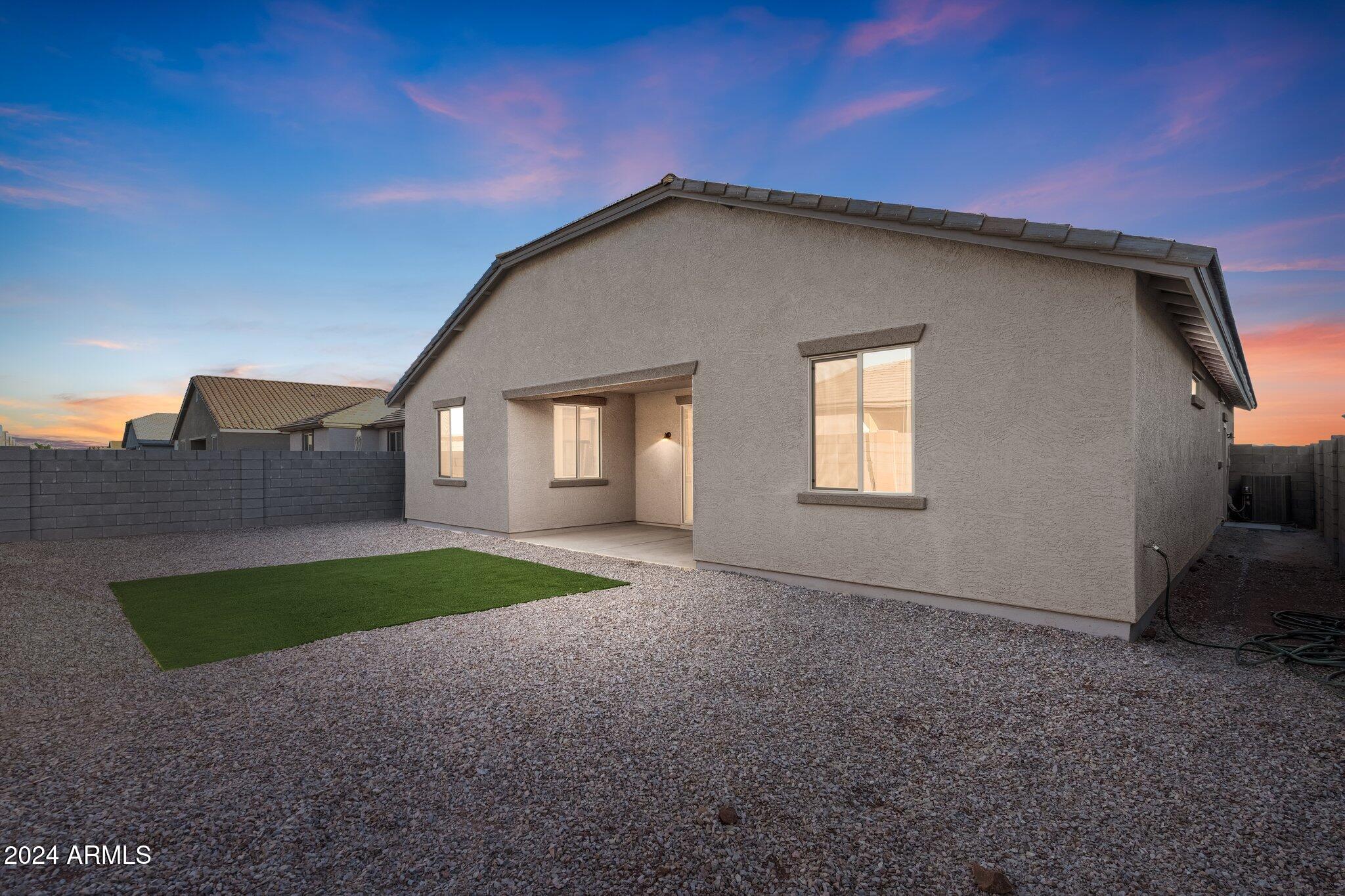 23376 W MIAMI Street