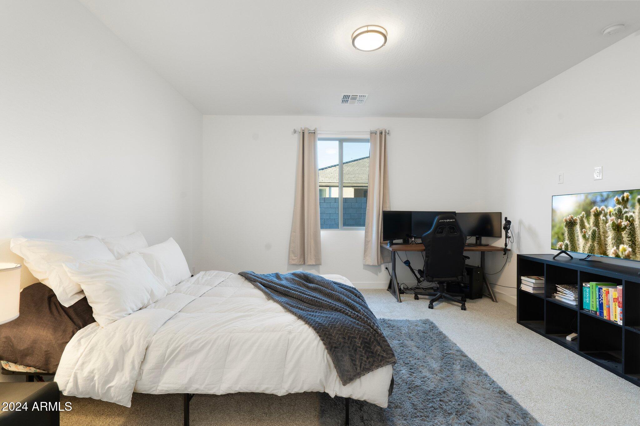 23376 W MIAMI Street