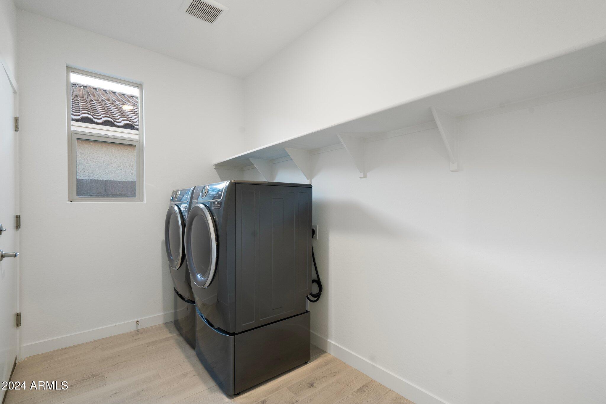 23376 W MIAMI Street