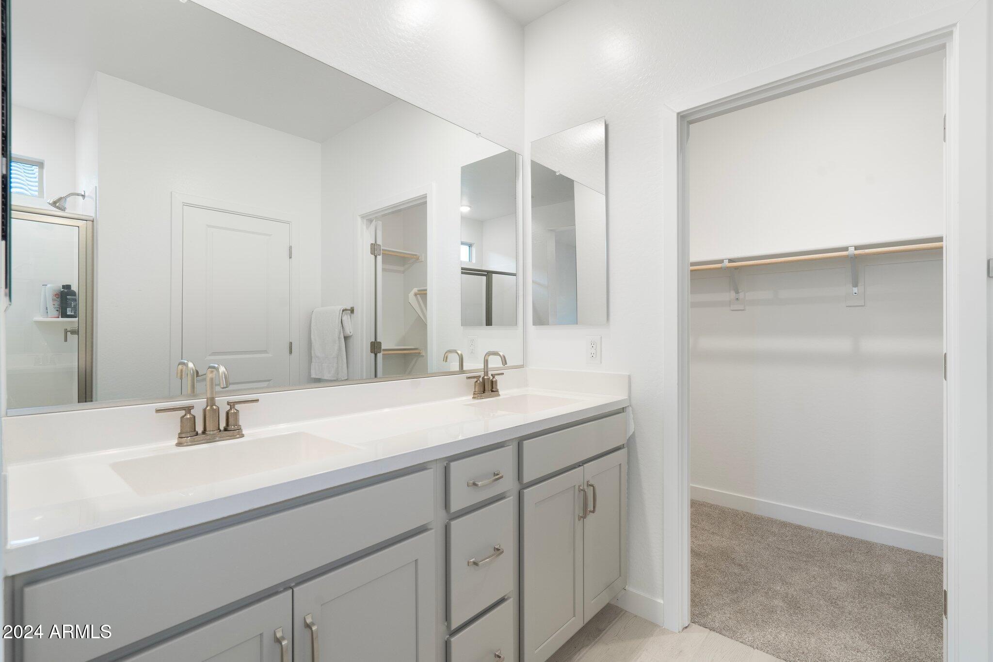 23376 W MIAMI Street