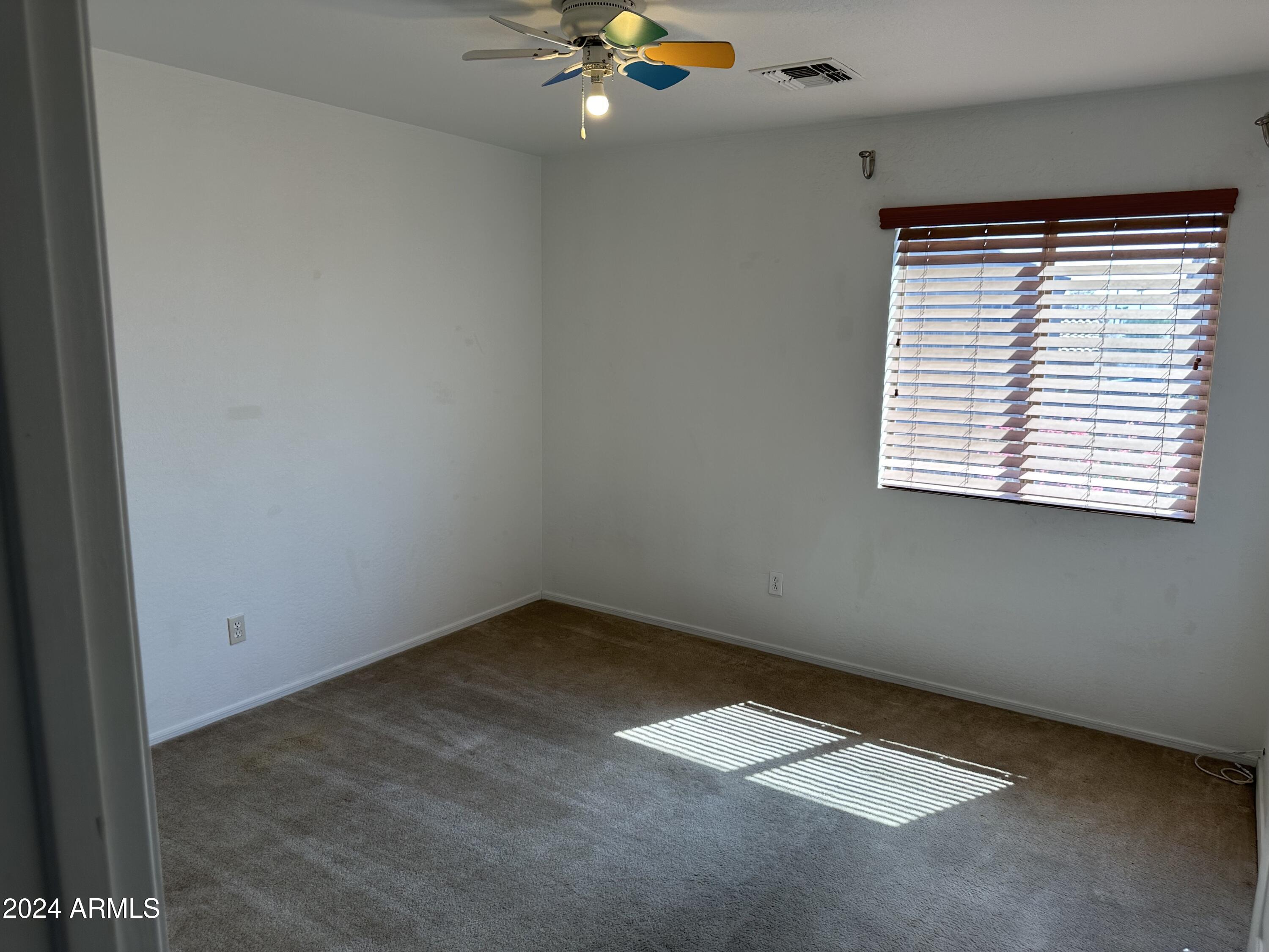 10937 W MINNEZONA Avenue