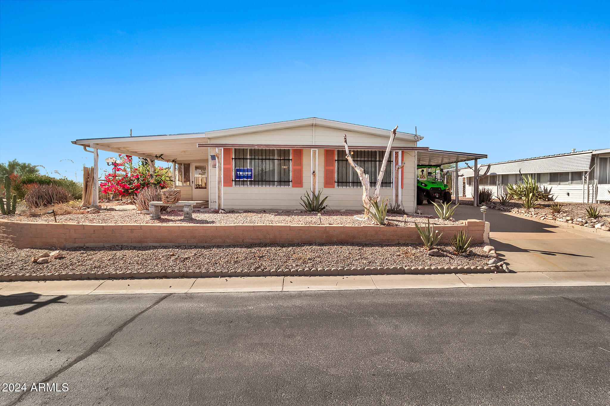 3800 N INDIANA Avenue