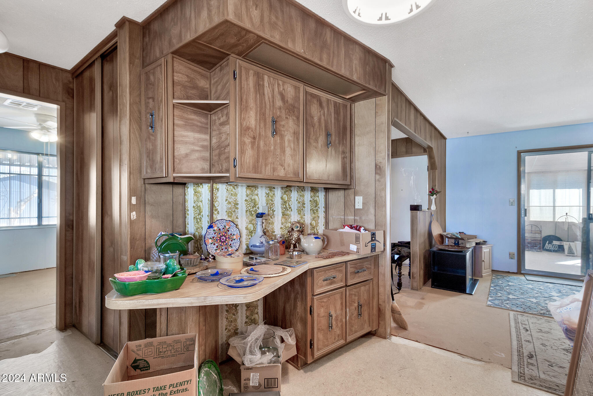 3800 N INDIANA Avenue