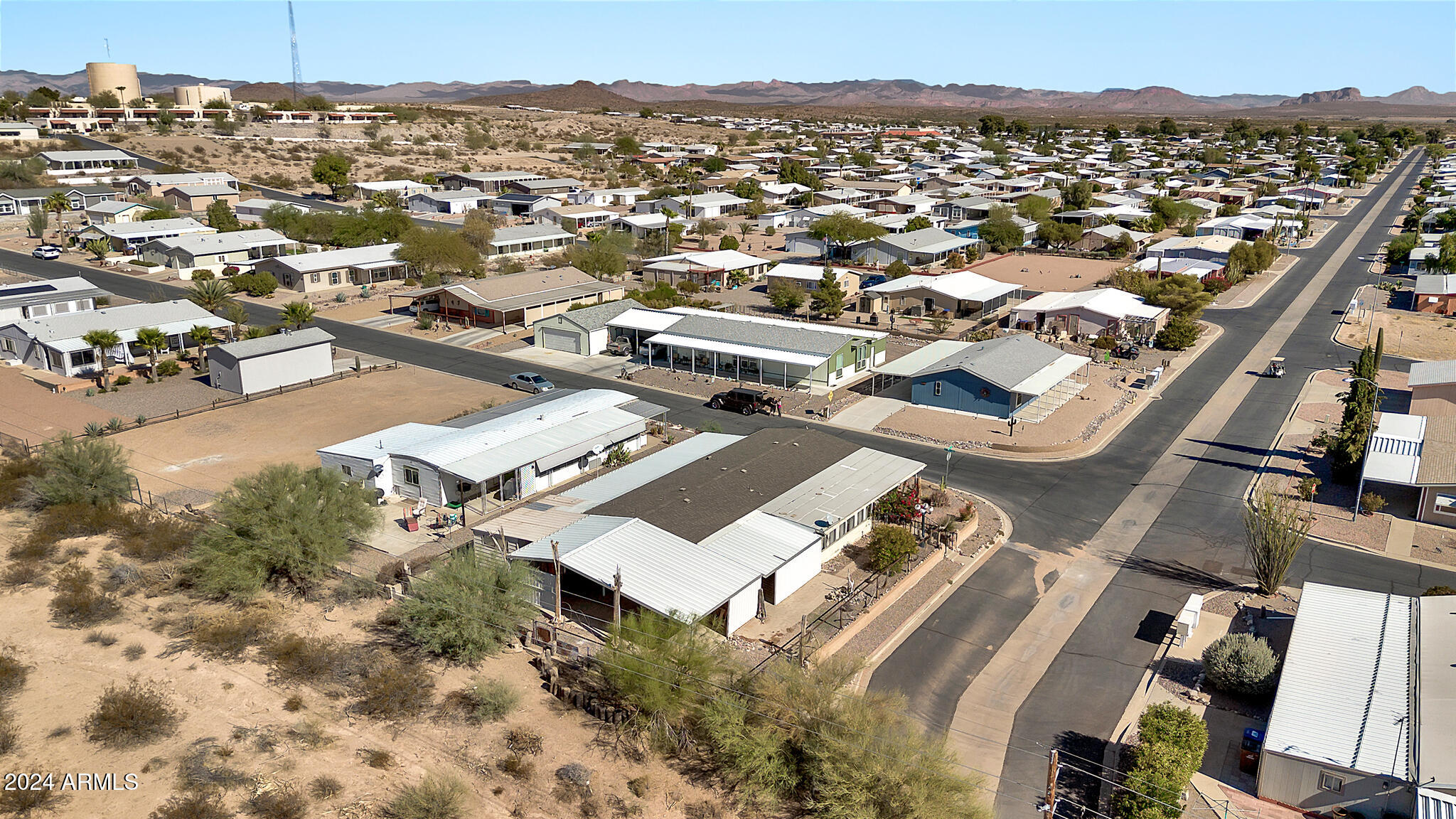 3800 N INDIANA Avenue